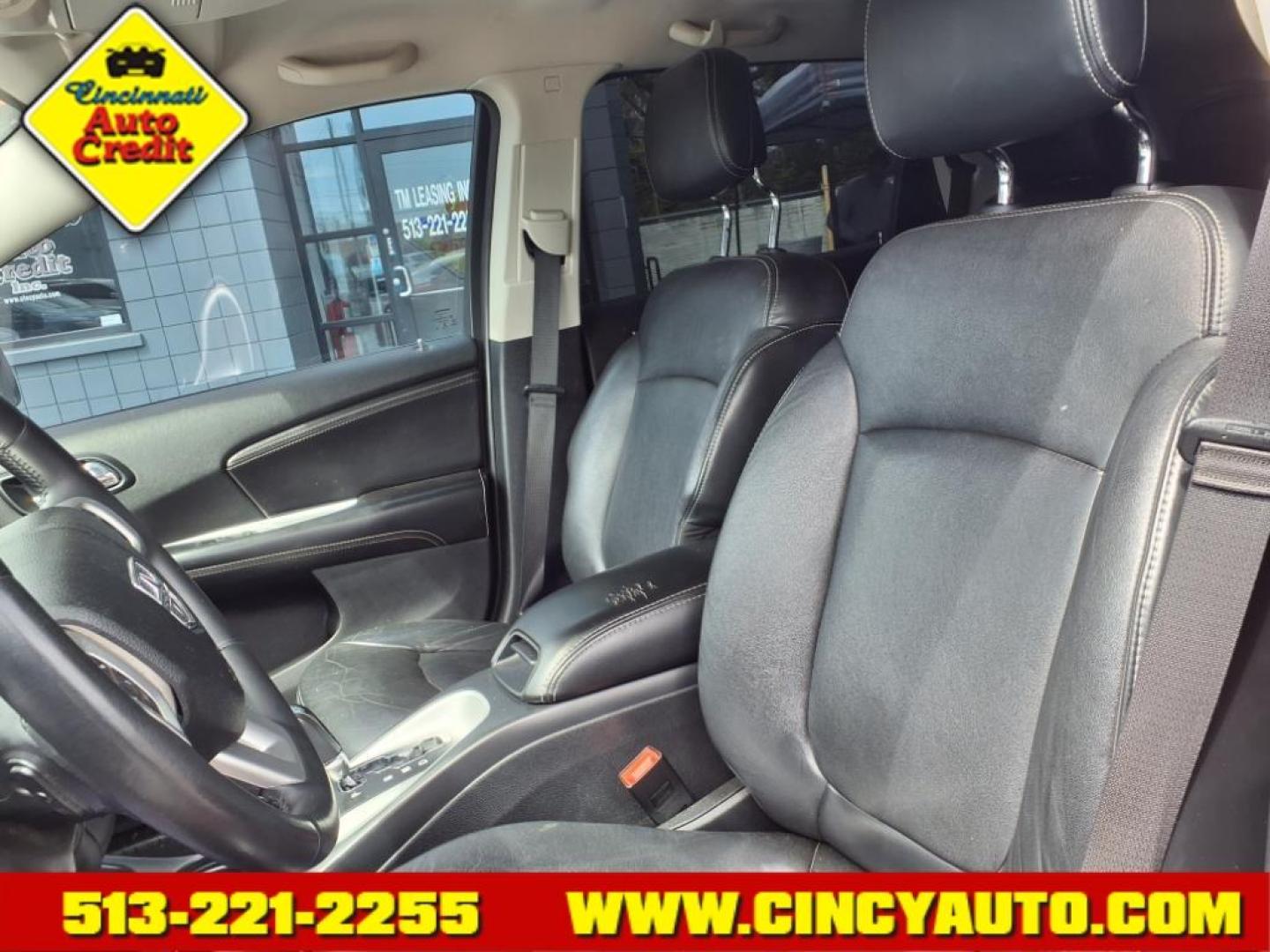2013 Bright Red Clear Coat Pr1 Dodge Journey SXT (3C4PDDBG1DT) with an 3.6L Pentastar 3.6L V6 283hp 260ft. lbs. Sequential Multiport Fuel Injection engine, 6-Speed Shiftable Automatic transmission, located at 2813 Gilbert Avenue, Cincinnati, OH, 45206, (513) 221-2255, 39.130219, -84.489189 - Photo#5