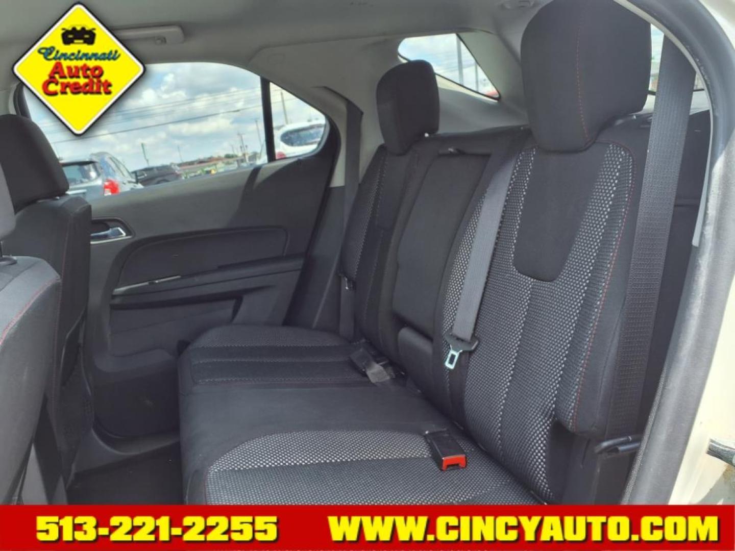 2015 Summit White Chevrolet Equinox LT (1GNALBEK0FZ) with an 2.4L 2.4L I4 182hp 172ft. lbs. Direct Injection engine, 6-Speed Shiftable Automatic transmission, located at 5489 Dixie Highway, Fairfield, OH, 45014, (513) 221-2255, 39.333084, -84.523834 - Photo#4