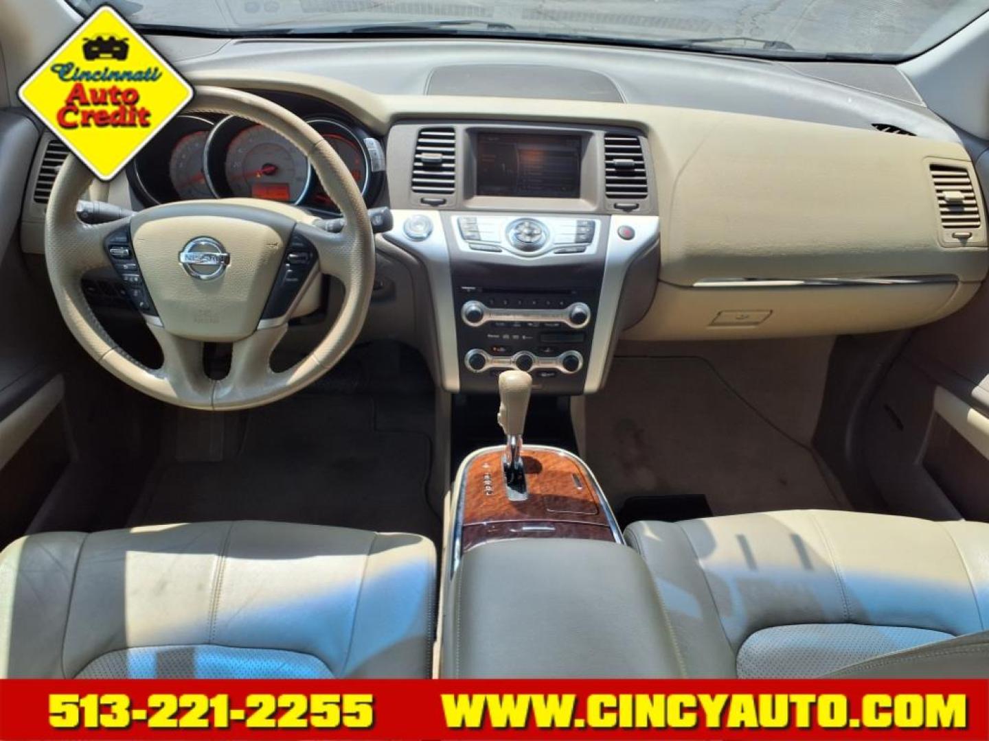 2009 Super Black Nissan Murano LE (JN8AZ18W99W) with an 3.5L 3.5L V6 265hp 248ft. lbs. Fuel Injected engine, CVT transmission, located at 2813 Gilbert Avenue, Cincinnati, OH, 45206, (513) 221-2255, 39.130219, -84.489189 - Photo#3