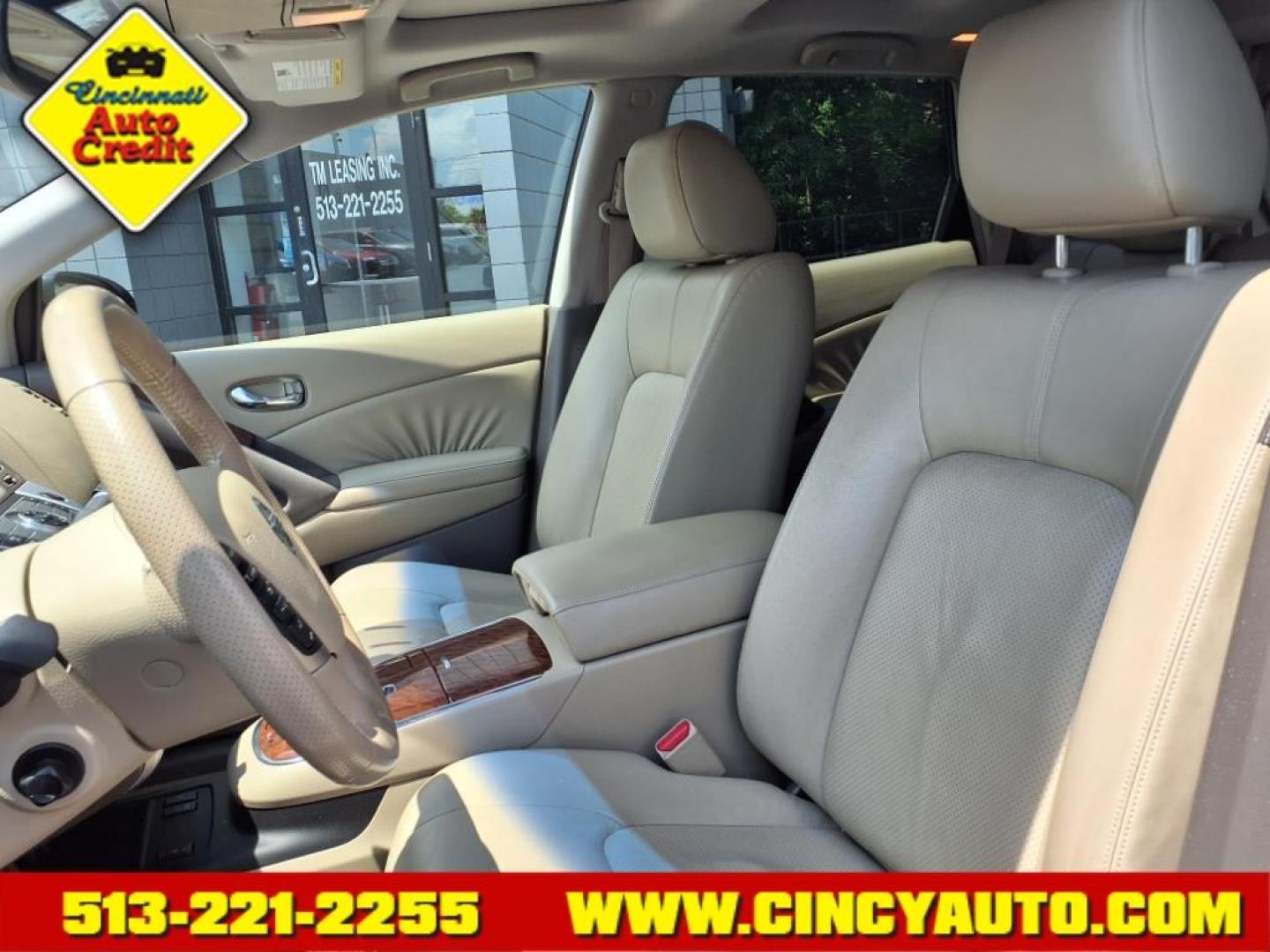 2009 Super Black Nissan Murano LE (JN8AZ18W99W) with an 3.5L 3.5L V6 265hp 248ft. lbs. Fuel Injected engine, CVT transmission, located at 2813 Gilbert Avenue, Cincinnati, OH, 45206, (513) 221-2255, 39.130219, -84.489189 - Photo#5