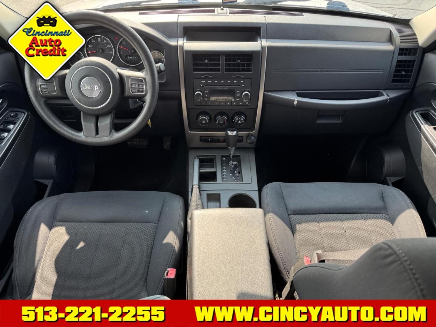 2012 Bright Silver Metallic Clear Coat Ps2 Jeep Liberty Latitude (1C4PJLAK9CW) with an 3.7L 3.7L V6 210hp 235ft. lbs. Sequential Multiport Fuel Injection engine, 4-Speed Automatic transmission, located at 5489 Dixie Highway, Fairfield, OH, 45014, (513) 221-2255, 39.333084, -84.523834- Photo#3