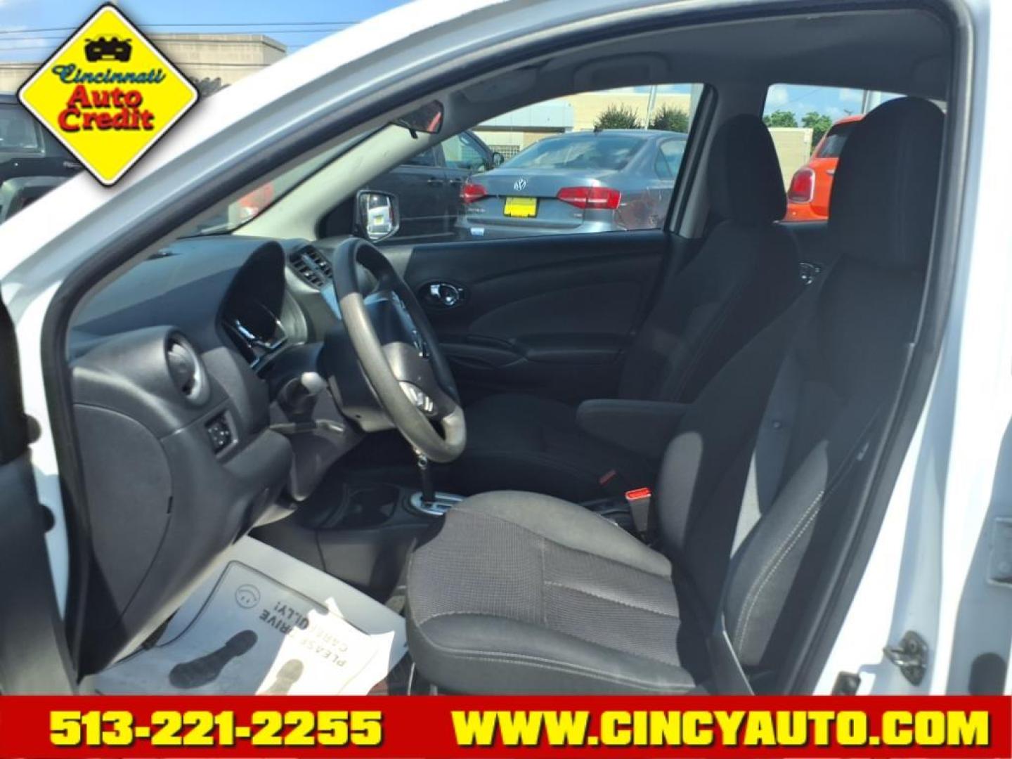 2015 Fresh Powder Nissan Versa 1.6 SV (3N1CN7APXFL) with an 1.6L 1.6L I4 109hp 107ft. lbs. Sequential Multiport Fuel Injection engine, CVT transmission, located at 2813 Gilbert Avenue, Cincinnati, OH, 45206, (513) 221-2255, 39.130219, -84.489189 - Photo#5