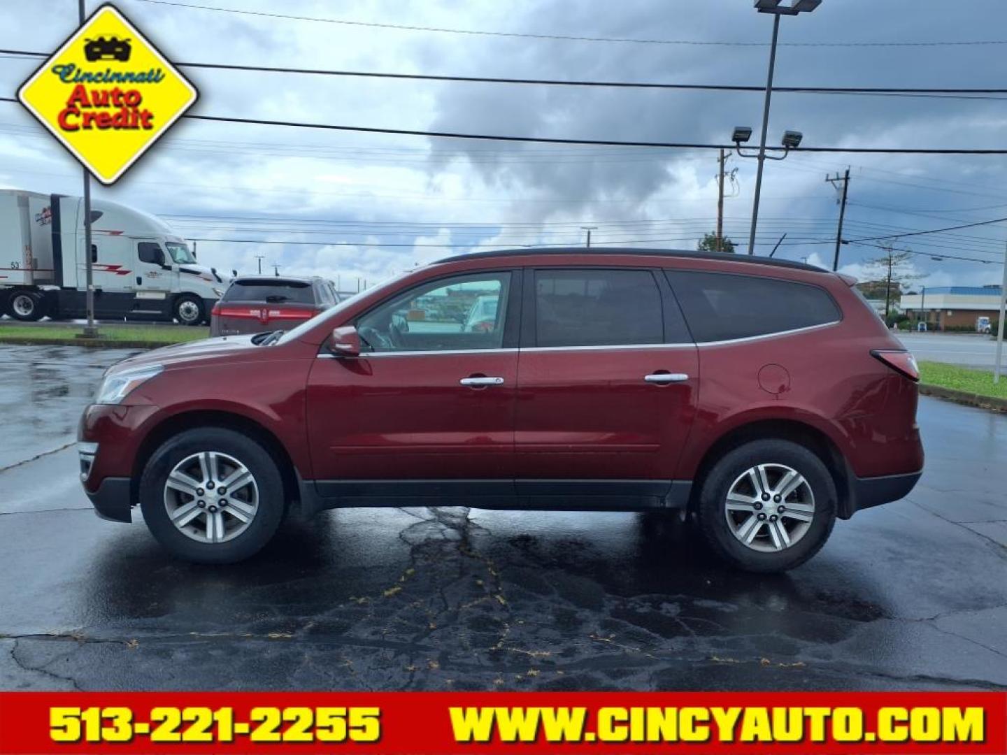 2016 Siren Red Tintcoat Chevrolet Traverse LT (1GNKRHKD6GJ) with an 3.6L 3.6L V6 281hp 266ft. lbs. Direct Injection engine, 6-Speed Shiftable Automatic transmission, located at 5489 Dixie Highway, Fairfield, OH, 45014, (513) 221-2255, 39.333084, -84.523834 - Photo#1