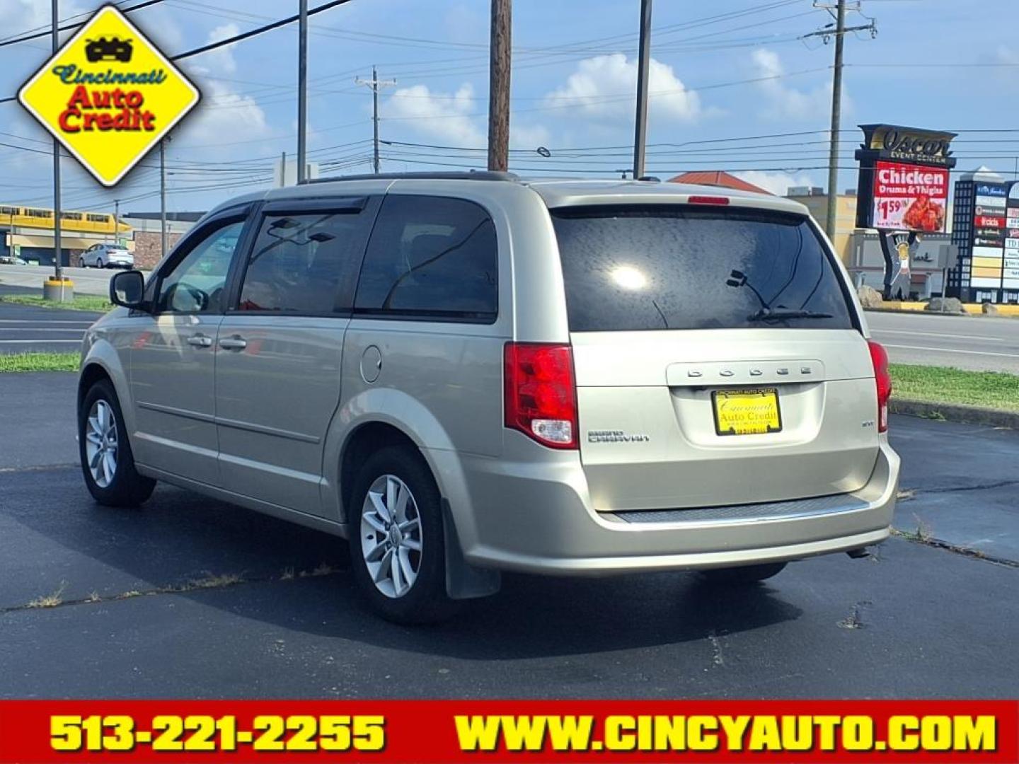 2014 Cashmere Pearl Coat Dodge Grand Caravan SXT (2C4RDGCG0ER) with an 3.6L Pentastar 3.6L Flex Fuel V6 283hp 260ft. lbs. Sequential Multiport Fuel Injection engine, 6-Speed Shiftable Automatic transmission, located at 5489 Dixie Highway, Fairfield, OH, 45014, (513) 221-2255, 39.333084, -84.523834 - Photo#2