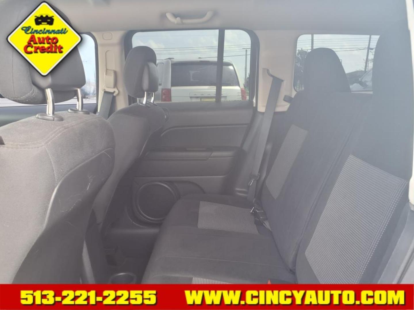 2015 Bright White Clear Coat Jeep Patriot Altitude Edition (1C4NJPBA3FD) with an 2.0L 2.0L I4 158hp 141ft. lbs. Sequential Multiport Fuel Injection engine, CVT transmission, located at 5489 Dixie Highway, Fairfield, OH, 45014, (513) 221-2255, 39.333084, -84.523834 - Photo#4