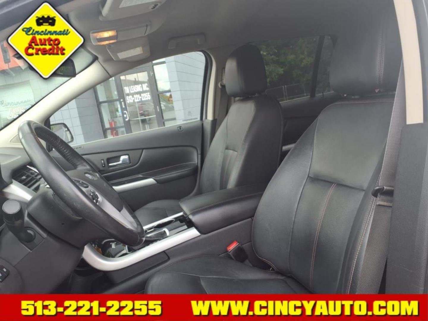 2012 Ingot Silver Metallic Ford Edge Limited (2FMDK4KC6CB) with an 3.5L 3.5L V6 285hp 253ft. lbs. Sequential Multiport Fuel Injection engine, 6-Speed Shiftable Automatic transmission, located at 2813 Gilbert Avenue, Cincinnati, OH, 45206, (513) 221-2255, 39.130219, -84.489189 - Photo#5