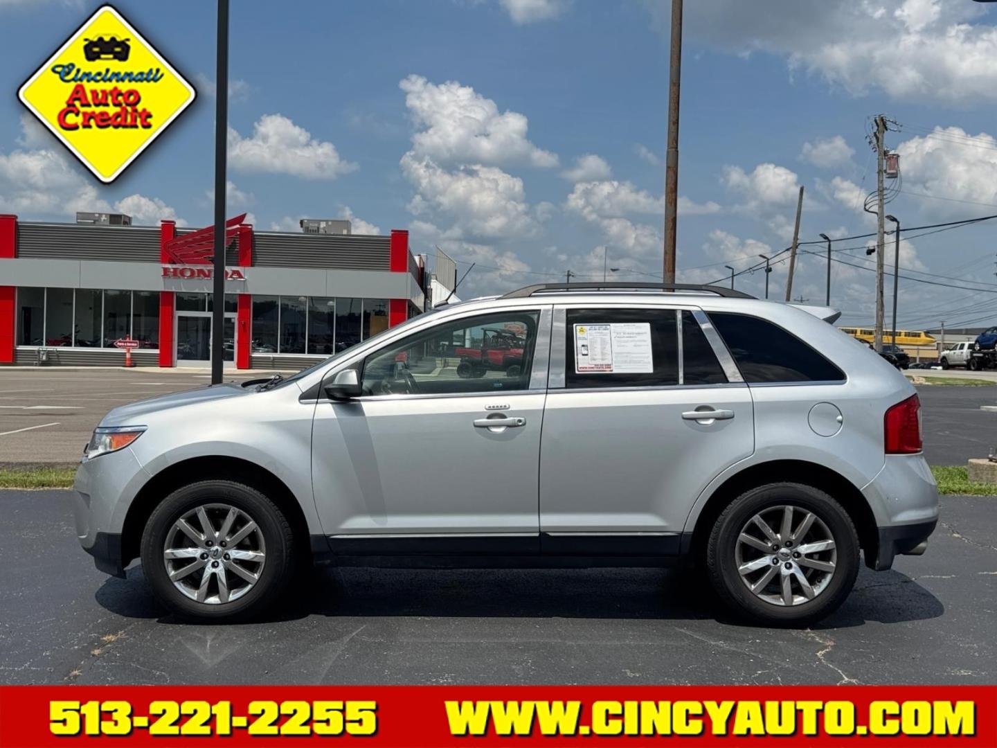 2012 Ingot Silver Metallic Ux Ford Edge Limited (2FMDK4KC6CB) with an 3.5L 3.5L V6 285hp 253ft. lbs. Sequential Multiport Fuel Injection engine, 6-Speed Shiftable Automatic transmission, located at 5489 Dixie Highway, Fairfield, OH, 45014, (513) 221-2255, 39.333084, -84.523834- Photo#1