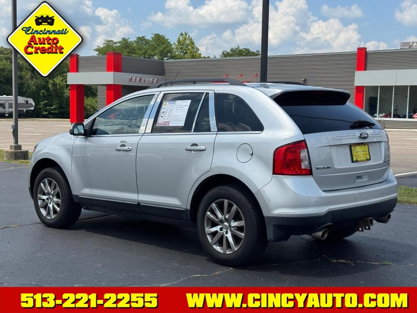 2012 Ingot Silver Metallic Ux Ford Edge Limited (2FMDK4KC6CB) with an 3.5L 3.5L V6 285hp 253ft. lbs. Sequential Multiport Fuel Injection engine, 6-Speed Shiftable Automatic transmission, located at 5489 Dixie Highway, Fairfield, OH, 45014, (513) 221-2255, 39.333084, -84.523834- Photo#2