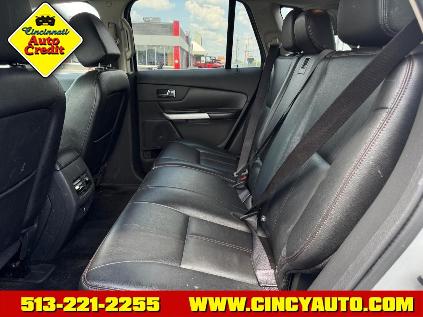 2012 Ingot Silver Metallic Ux Ford Edge Limited (2FMDK4KC6CB) with an 3.5L 3.5L V6 285hp 253ft. lbs. Sequential Multiport Fuel Injection engine, 6-Speed Shiftable Automatic transmission, located at 5489 Dixie Highway, Fairfield, OH, 45014, (513) 221-2255, 39.333084, -84.523834- Photo#4