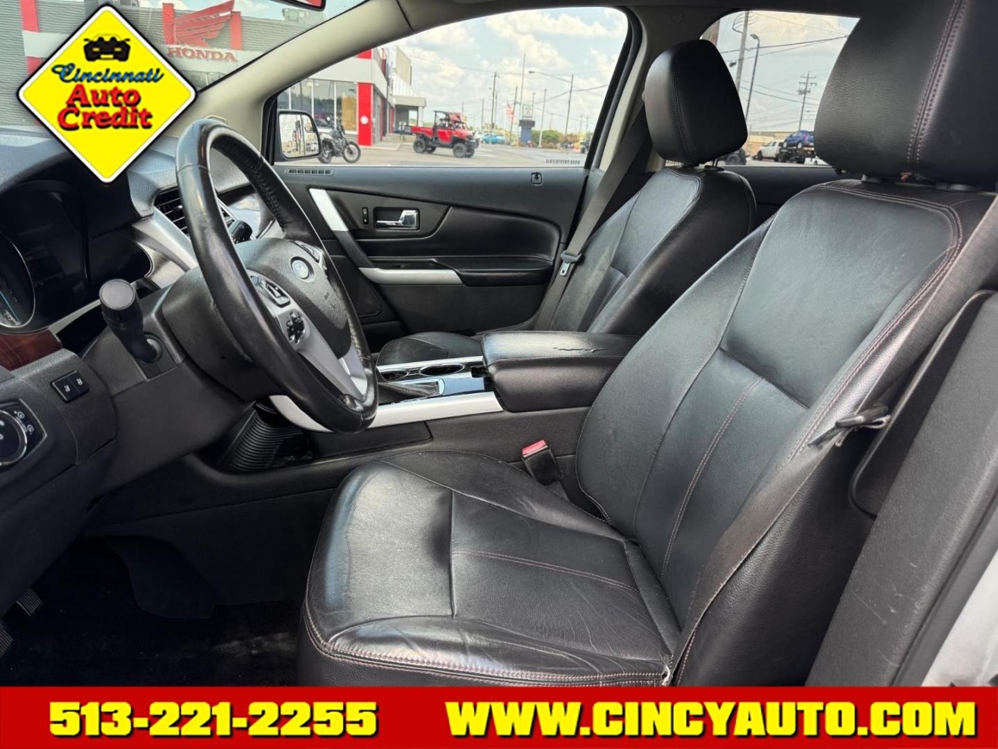 2012 Ingot Silver Metallic Ux Ford Edge Limited (2FMDK4KC6CB) with an 3.5L 3.5L V6 285hp 253ft. lbs. Sequential Multiport Fuel Injection engine, 6-Speed Shiftable Automatic transmission, located at 5489 Dixie Highway, Fairfield, OH, 45014, (513) 221-2255, 39.333084, -84.523834- Photo#5
