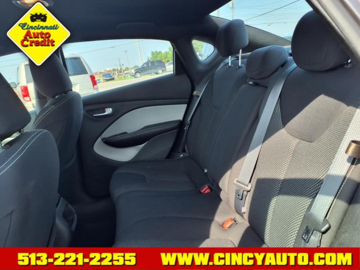2016 Granite Crystal Metallic Clear Coat Pau Dodge Dart SXT (1C3CDFBB7GD) with an 2.4L Tigershark MultiAir 2 2.4L I4 184hp 174ft. lbs. Sequential Multiport Fuel Injection engine, 6-Speed Shiftable Automatic transmission, located at 5489 Dixie Highway, Fairfield, OH, 45014, (513) 221-2255, 39.333084, -84.523834 - Photo#4