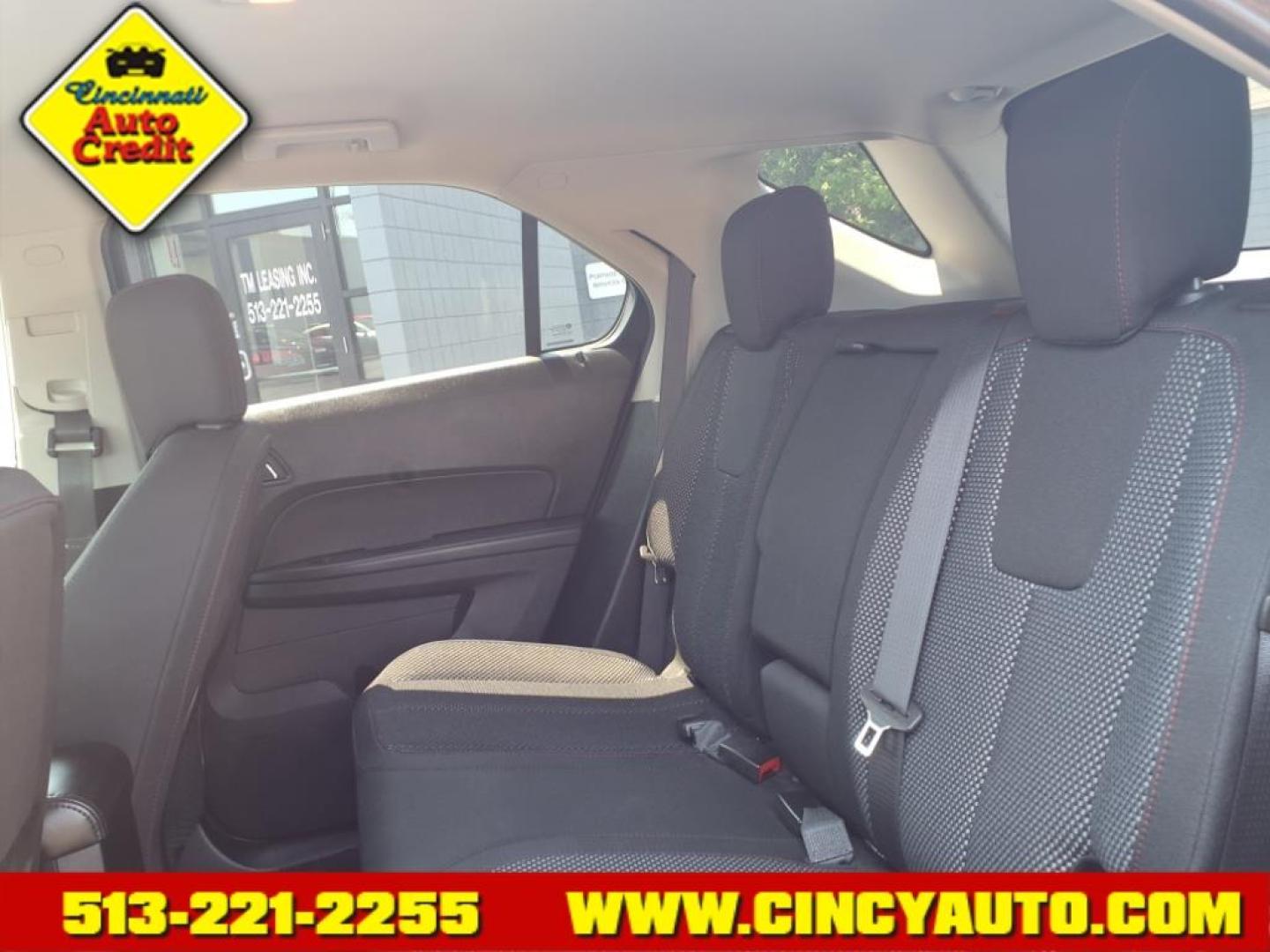 2017 Siren Red Tintcoat G1e Chevrolet Equinox LT (2GNALCEK2H1) with an 2.4L Ecotec 2.4L I4 182hp 172ft. lbs. Direct Injection engine, 6-Speed Shiftable Automatic transmission, located at 2813 Gilbert Avenue, Cincinnati, OH, 45206, (513) 221-2255, 39.130219, -84.489189 - Photo#4