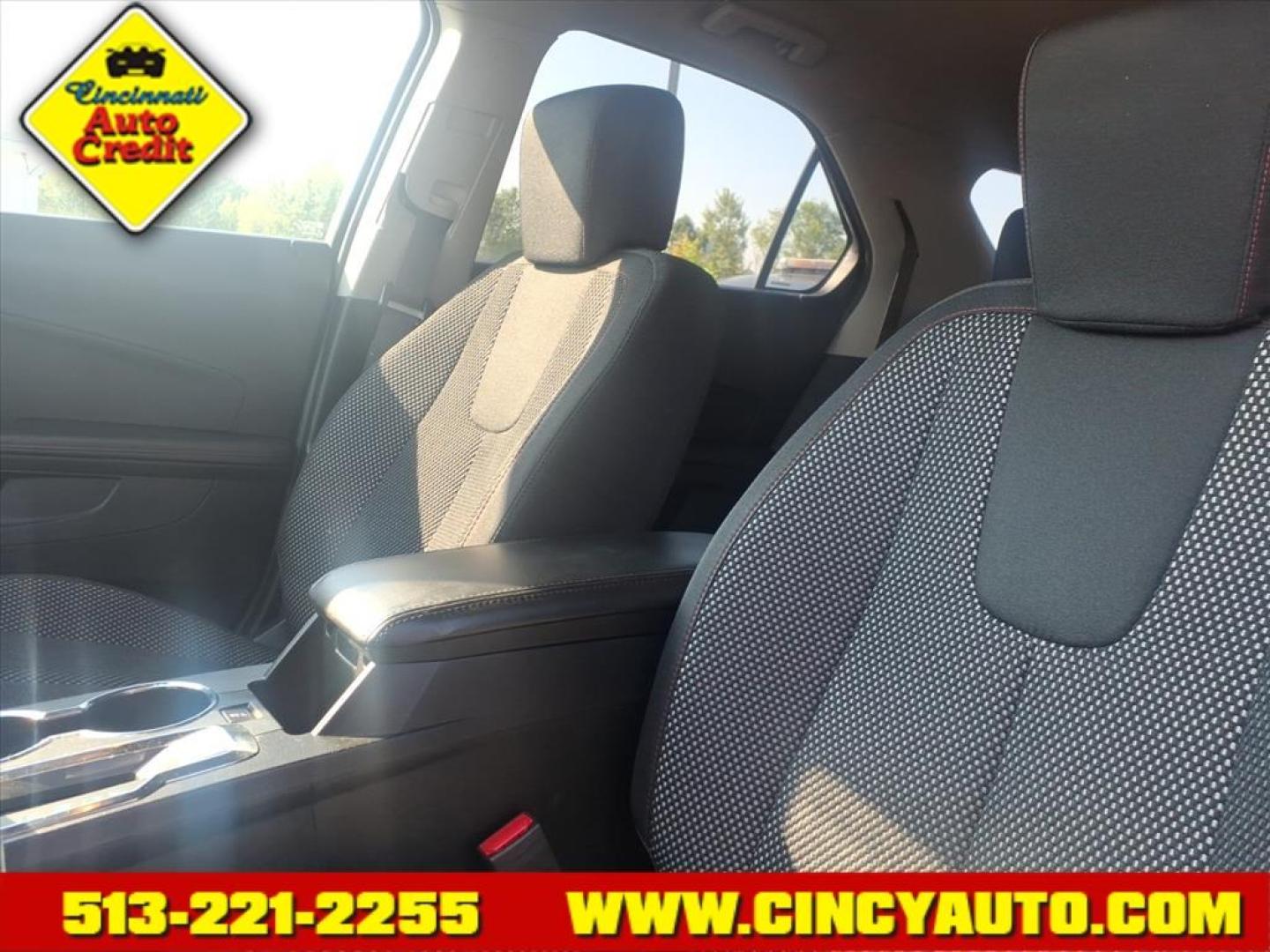 2017 Siren Red Tintcoat Chevrolet Equinox LT (2GNALCEK2H1) with an 2.4L Ecotec 2.4L I4 182hp 172ft. lbs. Direct Injection engine, 6-Speed Shiftable Automatic transmission, located at 5489 Dixie Highway, Fairfield, OH, 45014, (513) 221-2255, 39.333084, -84.523834 - Photo#5