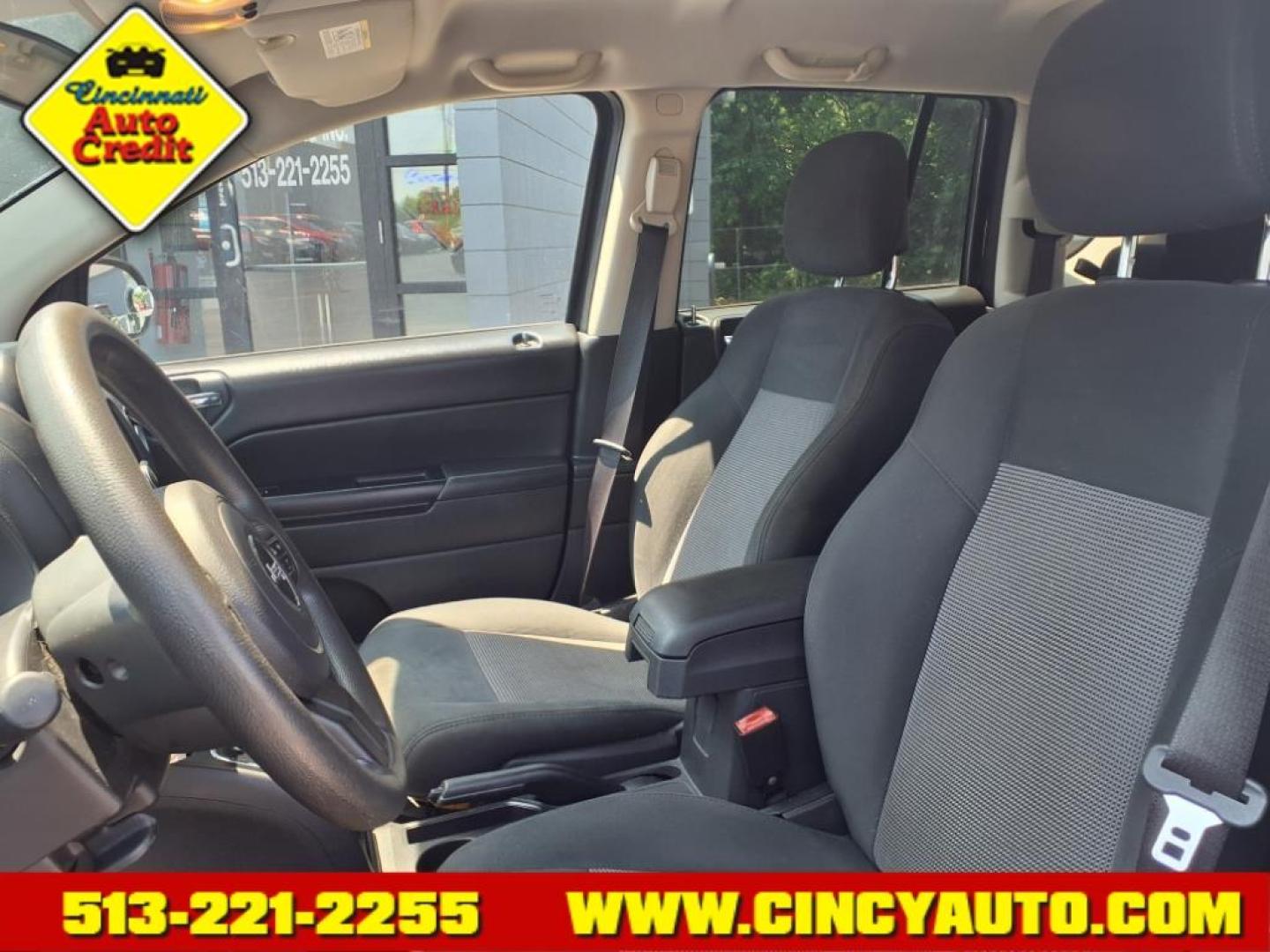 2012 True Blue Pearl Coat Pbu Jeep Compass Sport (1C4NJCBA8CD) with an 2.0L 2.0L I4 158hp 141ft. lbs. Sequential Multiport Fuel Injection engine, CVT transmission, located at 2813 Gilbert Avenue, Cincinnati, OH, 45206, (513) 221-2255, 39.130219, -84.489189 - Photo#5