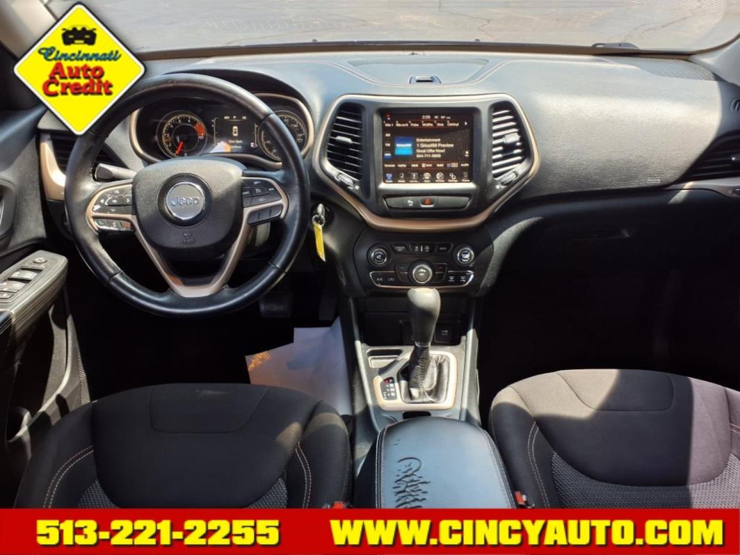 2016 Eco Green Pearl Coat Pgx Jeep Cherokee Latitude (1C4PJLCSXGW) with an 3.2L 3.2L V6 271hp 239ft. lbs. Sequential Multiport Fuel Injection engine, 9-Speed Shiftable Automatic transmission, located at 2813 Gilbert Avenue, Cincinnati, OH, 45206, (513) 221-2255, 39.130219, -84.489189 - Photo#3