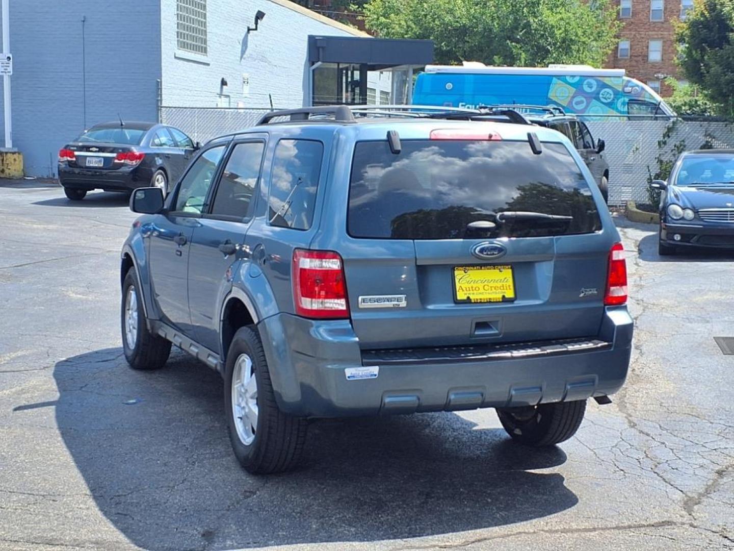 2012 Steel Blue Metallic Ford Escape XLT (1FMCU9DG2CK) with an 3.0L 3.0L Flex Fuel V6 240hp 223ft. lbs. Sequential Multiport Fuel Injection engine, 6-Speed Automatic transmission, located at 2813 Gilbert Avenue, Cincinnati, OH, 45206, (513) 221-2255, 39.130219, -84.489189 - Photo#2