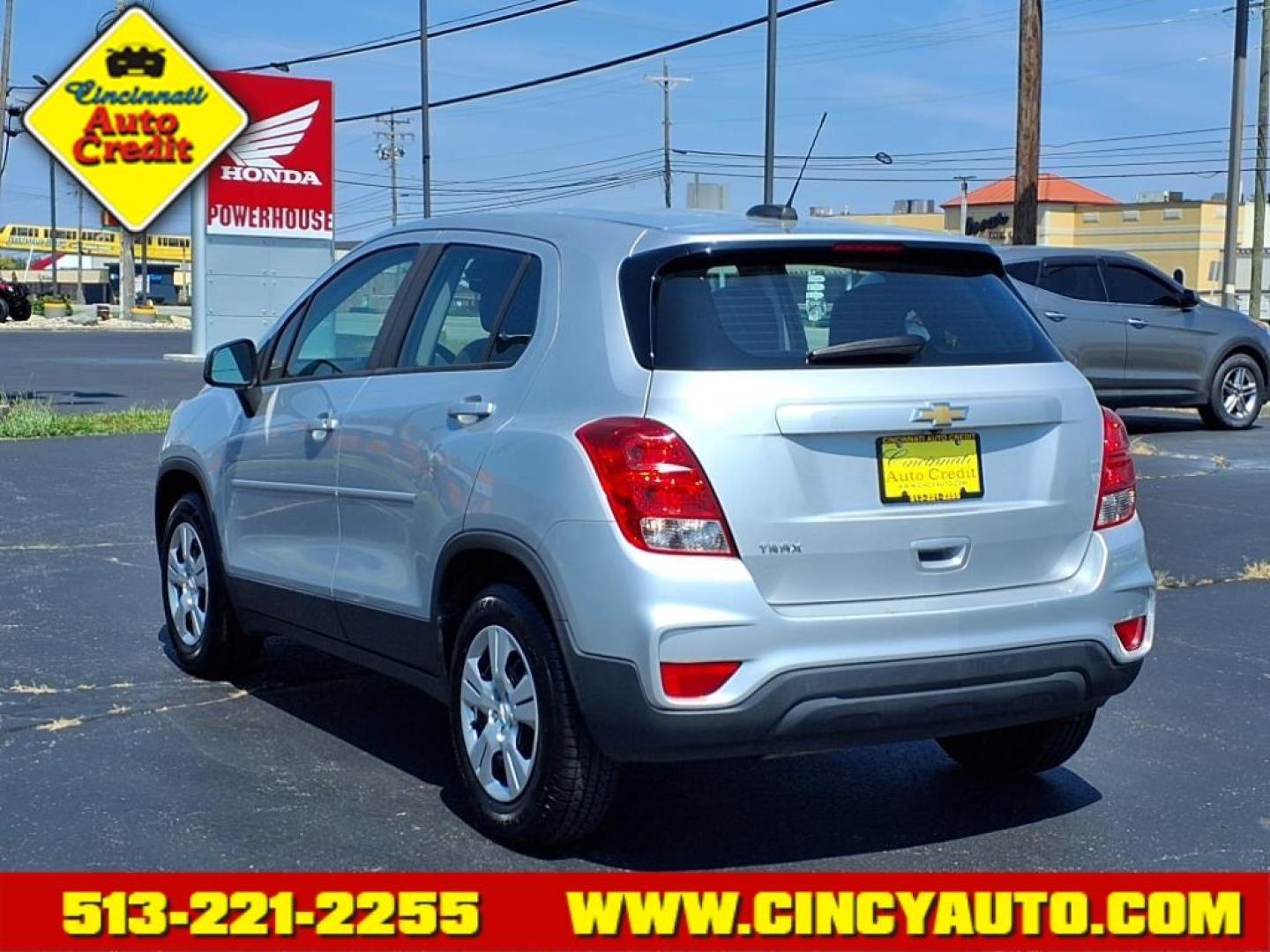 2017 Silver Ice Metallic Chevrolet Trax LS (3GNCJKSB1HL) with an 1.4L Ecotec 1.4L Turbo I4 138hp 148ft. lbs. Sequential Multiport Fuel Injection engine, 6-Speed Shiftable Automatic transmission, located at 5489 Dixie Highway, Fairfield, OH, 45014, (513) 221-2255, 39.333084, -84.523834 - Photo#2