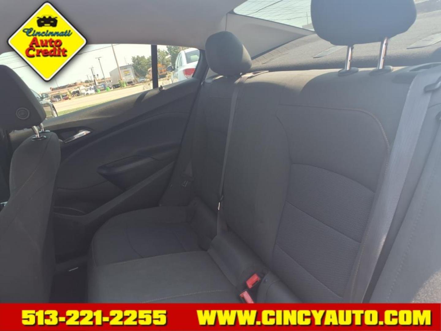 2017 Silver Ice Metallic Chevrolet Cruze LS Auto (3G1BC5SMXHS) with an 1.4L 1.4L Turbo I4 153hp 177ft. lbs. Direct Injection engine, 6-Speed Shiftable Automatic transmission, located at 5489 Dixie Highway, Fairfield, OH, 45014, (513) 221-2255, 39.333084, -84.523834 - Photo#4