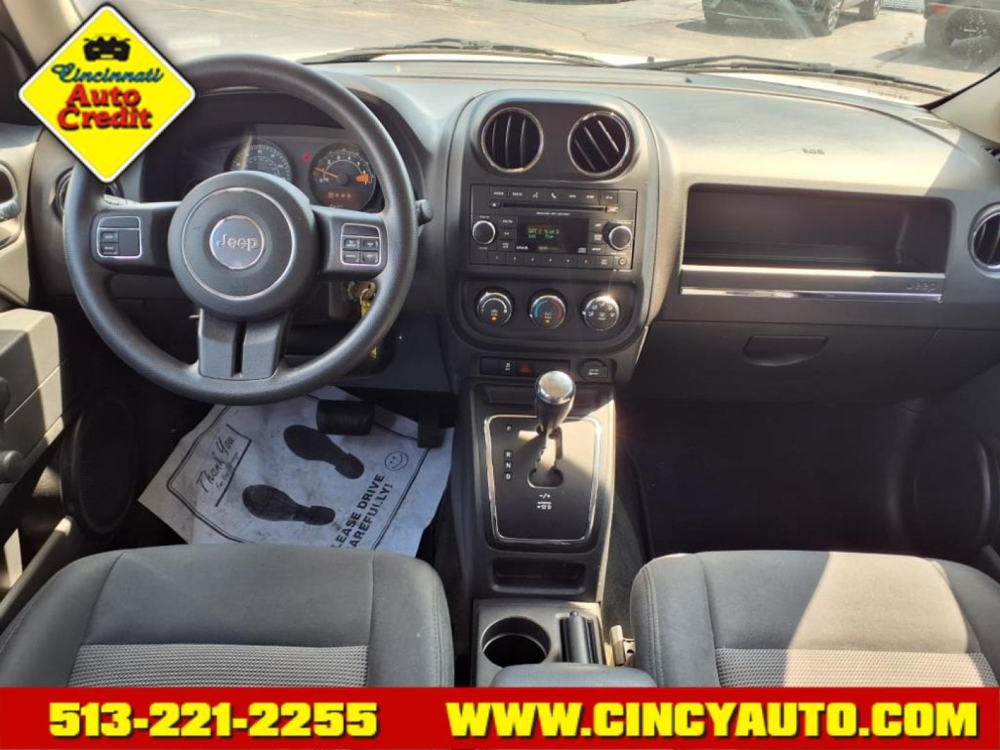 2016 Bright White Clear Coat Jeep Patriot Sport (1C4NJPBB5GD) with an 2.4L 2.4L I4 172hp 165ft. lbs. Sequential Multiport Fuel Injection engine, 6-Speed Shiftable Automatic transmission, located at 2813 Gilbert Avenue, Cincinnati, OH, 45206, (513) 221-2255, 39.130219, -84.489189 - Photo#3