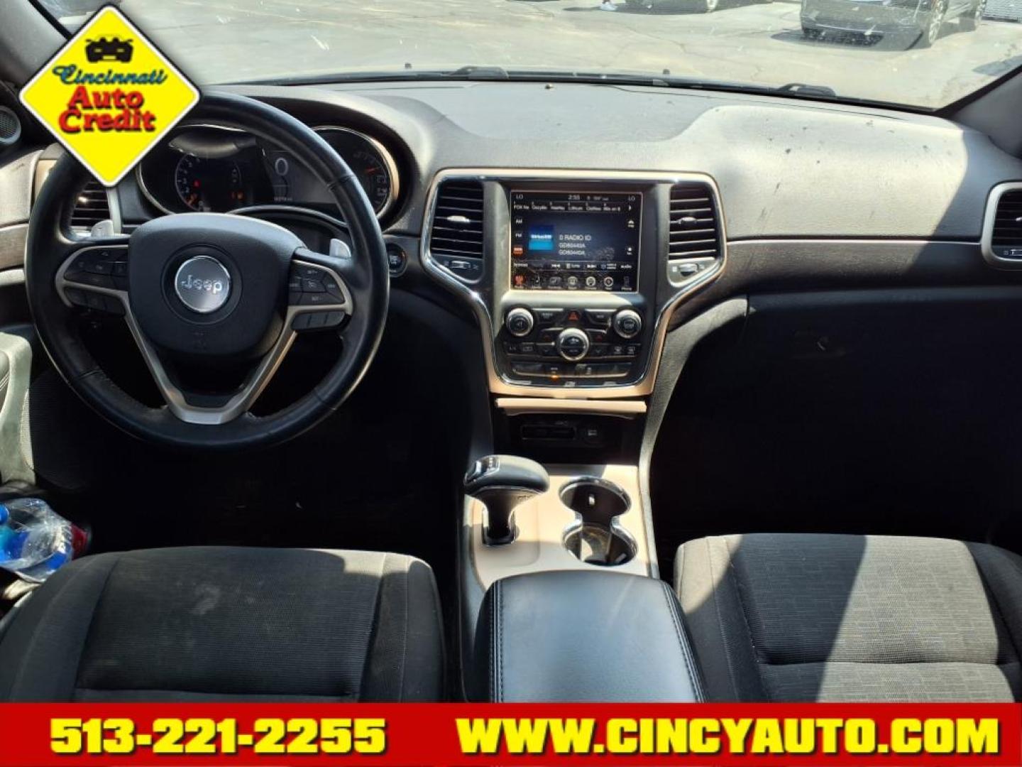 2014 Billet Silver Metallic Clear Coat Jeep Grand Cherokee Laredo (1C4RJFAG7EC) with an 3.6L 3.6L V6 290hp 260ft. lbs. Sequential Multiport Fuel Injection engine, 8-Speed Shiftable Automatic transmission, located at 2813 Gilbert Avenue, Cincinnati, OH, 45206, (513) 221-2255, 39.130219, -84.489189 - Photo#3