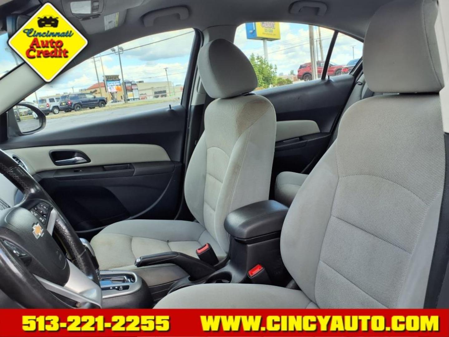 2014 Blue Ray Metallic Chevrolet Cruze 1LT Auto (1G1PC5SB4E7) with an 1.4L Ecotec 1.4L Turbo I4 138hp 148ft. lbs. Sequential Multiport Fuel Injection engine, 6-Speed Shiftable Automatic transmission, located at 5489 Dixie Highway, Fairfield, OH, 45014, (513) 221-2255, 39.333084, -84.523834 - Photo#5