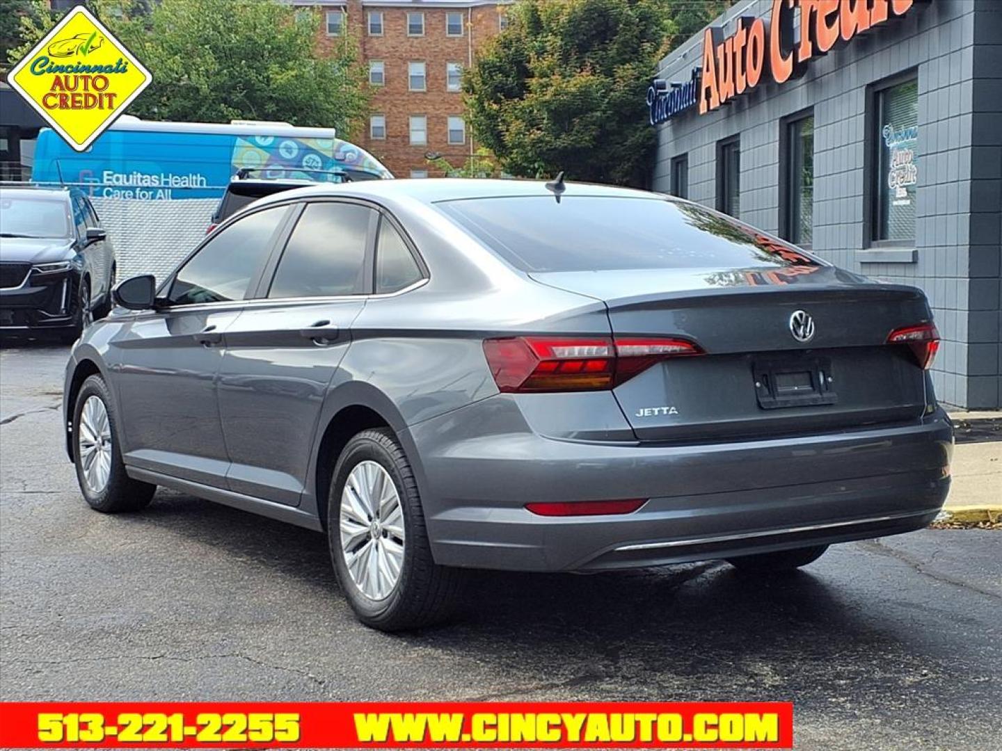 2019 Platinum Gray Metallic (2r2r) Volkswagen Jetta S (3VWC57BU6KM) with an 1.4L 1.4L Turbo I4 147hp 184ft. lbs. SULEV Direct Injection engine, 8-Speed Shiftable Automatic transmission, located at 2813 Gilbert Avenue, Cincinnati, OH, 45206, (513) 221-2255, 39.130219, -84.489189 - Photo#2