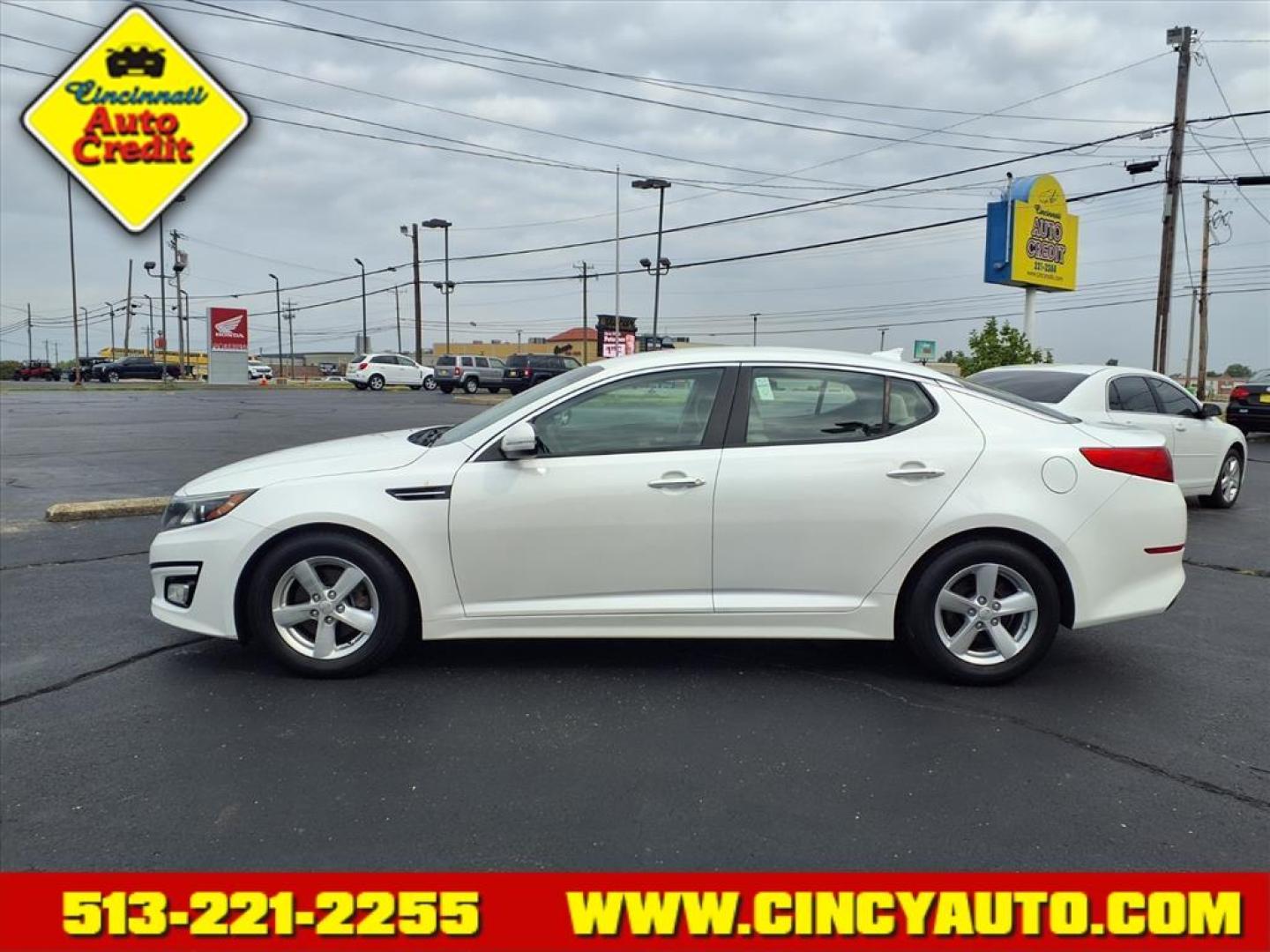 2015 Snow White Pearl Kia Optima LX (KNAGM4A71F5) with an 2.4L 2.4L I4 192hp 181ft. lbs. Direct Injection engine, 6-Speed Shiftable Automatic transmission, located at 5489 Dixie Highway, Fairfield, OH, 45014, (513) 221-2255, 39.333084, -84.523834 - Photo#1