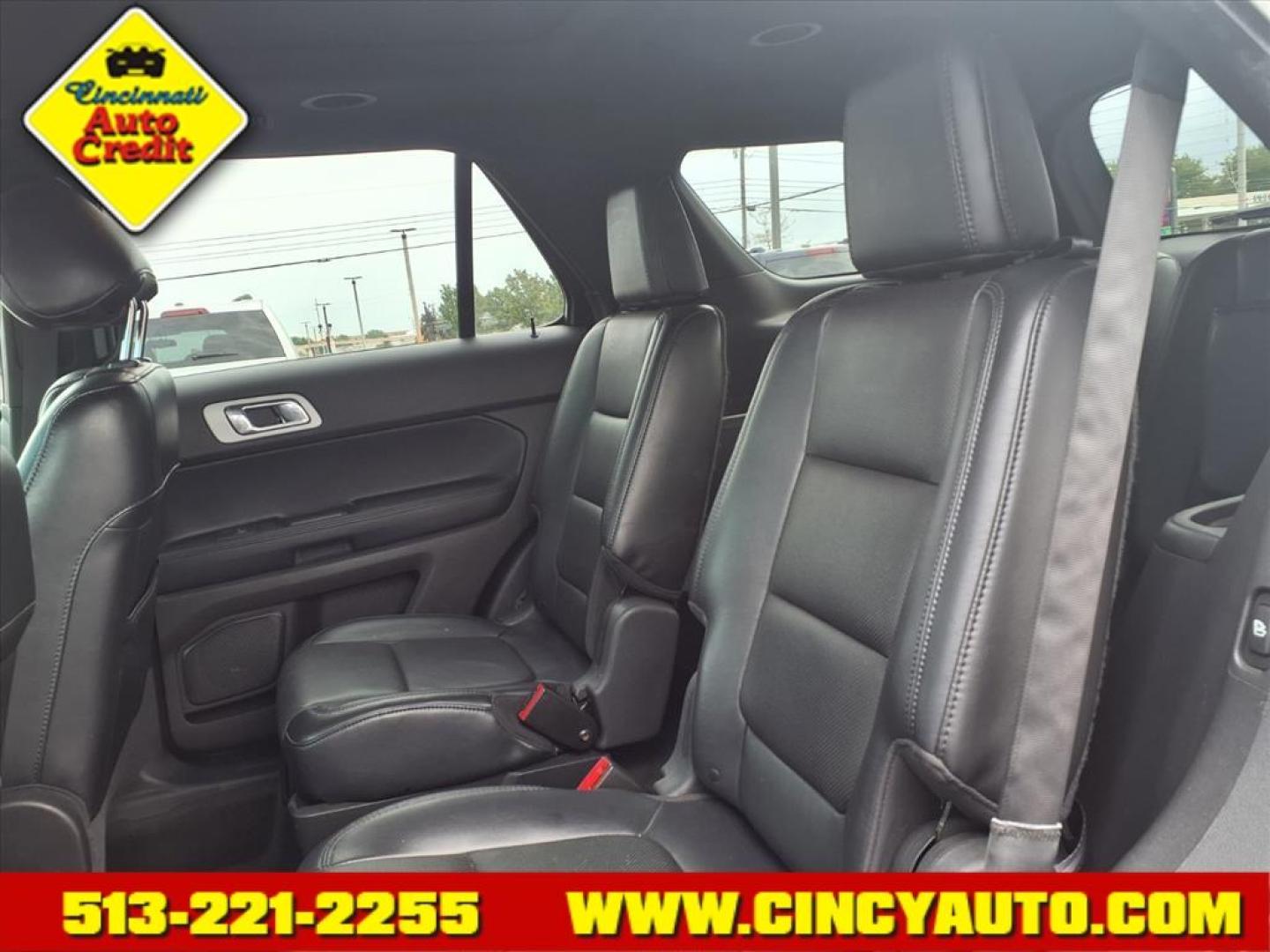 2012 Black Ford Explorer Limited (1FMHK8F88CG) with an 3.5L 3.5L V6 290hp 255ft. lbs. Sequential Multiport Fuel Injection engine, 6-Speed Shiftable Automatic transmission, located at 5489 Dixie Highway, Fairfield, OH, 45014, (513) 221-2255, 39.333084, -84.523834 - Photo#4