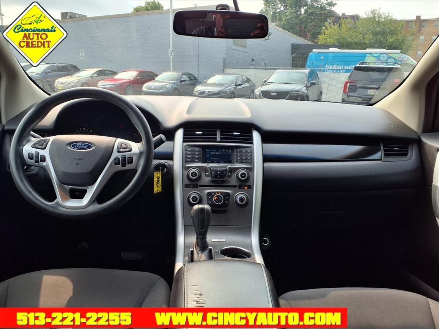 2013 Tuxedo Black Metallic Ford Edge SE (2FMDK3GCXDB) with an 3.5L 3.5L V6 285hp 253ft. lbs. Sequential Multiport Fuel Injection engine, 6-Speed Shiftable Automatic transmission, located at 2813 Gilbert Avenue, Cincinnati, OH, 45206, (513) 221-2255, 39.130219, -84.489189 - Photo#3