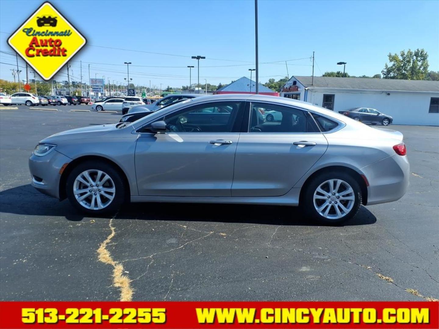 2016 Billet Silver Metallic Clear Coat Chrysler 200 Limited (1C3CCCAB2GN) with an 2.4L 2.4L I4 184hp 173ft. lbs. Sequential Multiport Fuel Injection engine, 9-Speed Shiftable Automatic transmission, located at 5489 Dixie Highway, Fairfield, OH, 45014, (513) 221-2255, 39.333084, -84.523834 - Photo#1