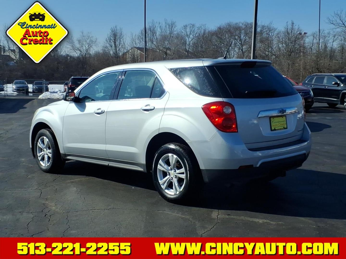 2014 Silver Ice Metallic Chevrolet Equinox LS (2GNALAEK2E6) with an 2.4L 2.4L I4 182hp 172ft. lbs. Direct Injection engine, 6-Speed Shiftable Automatic transmission, located at 5489 Dixie Highway, Fairfield, OH, 45014, (513) 221-2255, 39.333084, -84.523834 - Photo#2