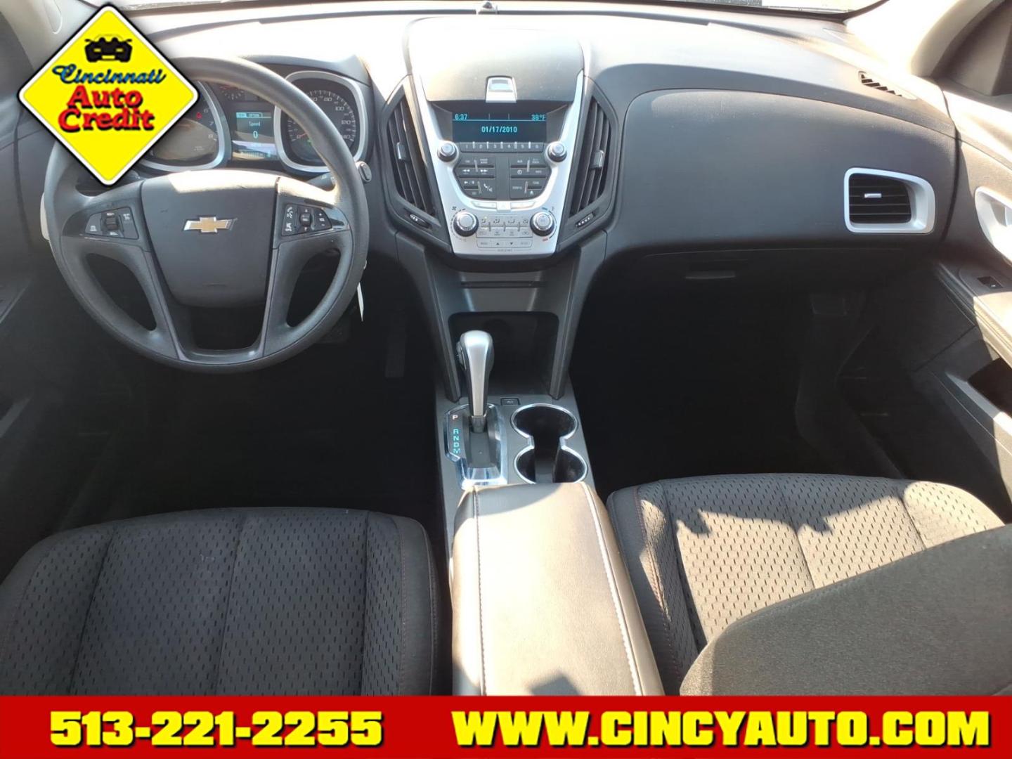 2014 Silver Ice Metallic Chevrolet Equinox LS (2GNALAEK2E6) with an 2.4L 2.4L I4 182hp 172ft. lbs. Direct Injection engine, 6-Speed Shiftable Automatic transmission, located at 5489 Dixie Highway, Fairfield, OH, 45014, (513) 221-2255, 39.333084, -84.523834 - Photo#3