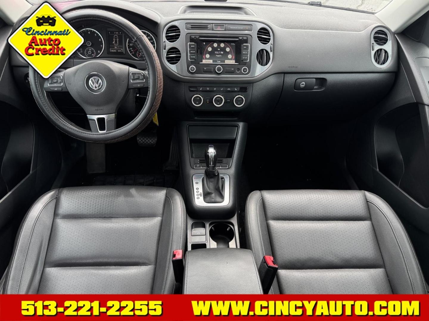 2013 Night Blue Metallic Volkswagen Tiguan SEL 4Motion (WVGBV7AX4DW) with an 2.0L 2.0L Turbo I4 200hp 207ft. lbs. Direct Injection engine, 6-speed Automatic with Tiptronic transmission, located at 5489 Dixie Highway, Fairfield, OH, 45014, (513) 221-2255, 39.333084, -84.523834- Photo#3