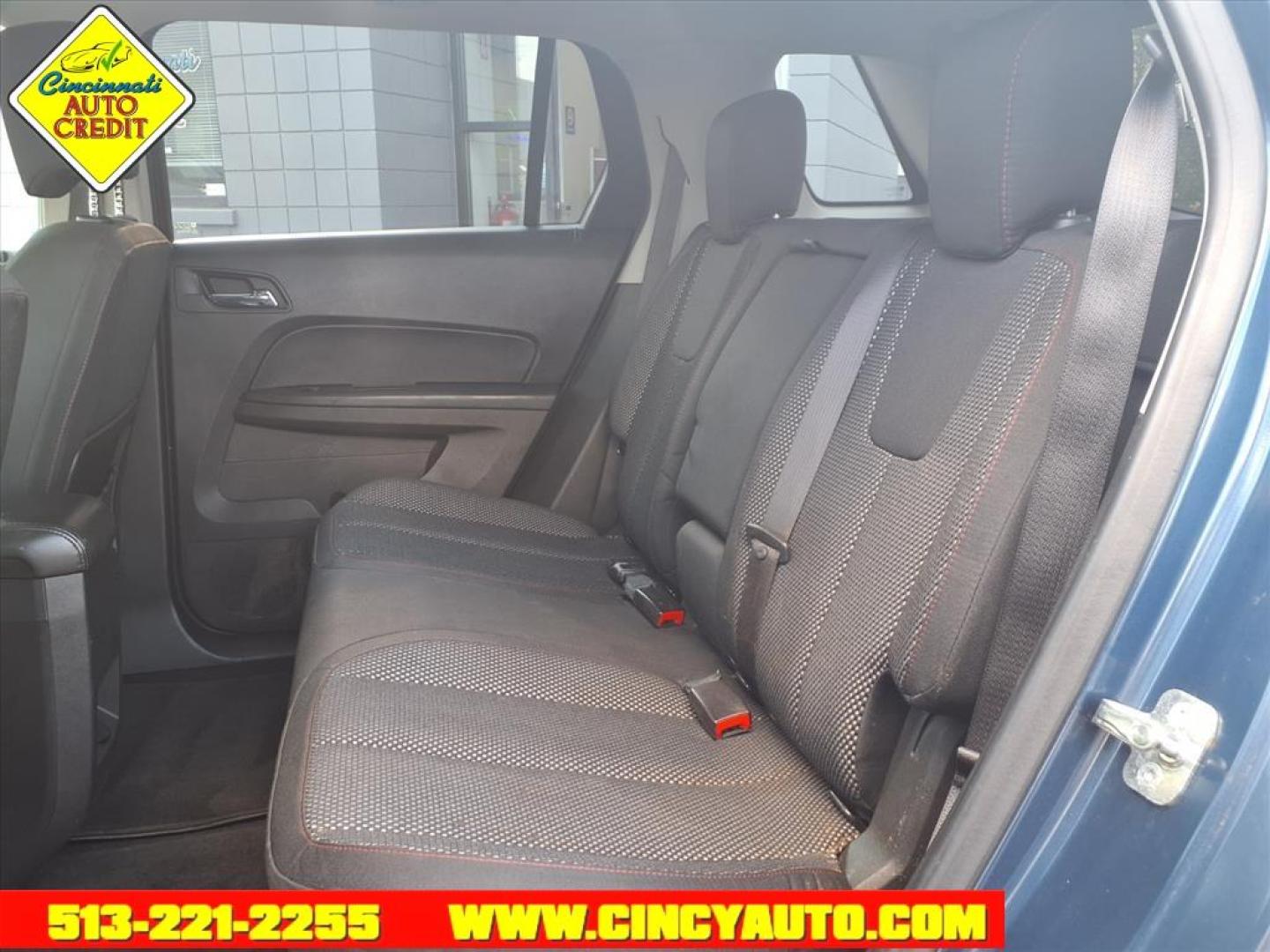 2017 Slate Blue Metallic Gb7 GMC Terrain SLE-1 (2GKALMEK6H6) with an 2.4L Ecotec 2.4L I4 182hp 172ft. lbs. Direct Injection engine, 6-Speed Shiftable Automatic transmission, located at 2813 Gilbert Avenue, Cincinnati, OH, 45206, (513) 221-2255, 39.130219, -84.489189 - Photo#4