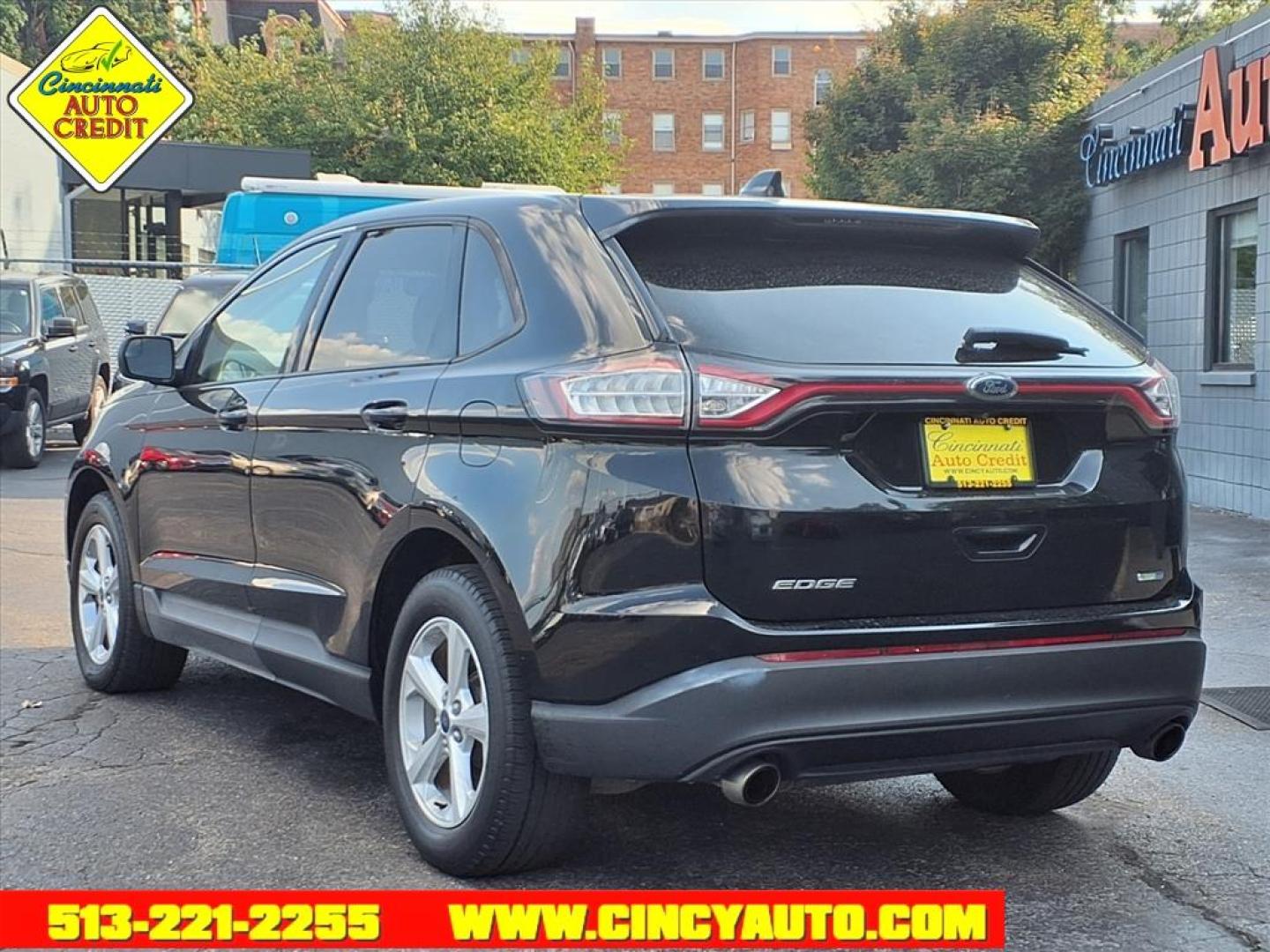 2016 Shadow Black Ford Edge SE (2FMPK4G90GB) with an 2.0L EcoBoost 2.0L Turbo I4 245hp 275ft. lbs. Direct Injection engine, 6-Speed Shiftable Automatic transmission, located at 2813 Gilbert Avenue, Cincinnati, OH, 45206, (513) 221-2255, 39.130219, -84.489189 - Photo#2
