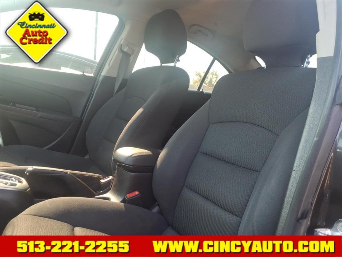 2015 Autumn Bronze Metallic Chevrolet Cruze 1LT Auto (1G1PC5SB2F7) with an 1.4L Ecotec 1.4L Turbo I4 138hp 148ft. lbs. Sequential Multiport Fuel Injection engine, 6-Speed Shiftable Automatic w/Overdrive transmission, located at 5489 Dixie Highway, Fairfield, OH, 45014, (513) 221-2255, 39.333084, -84.523834 - Photo#4