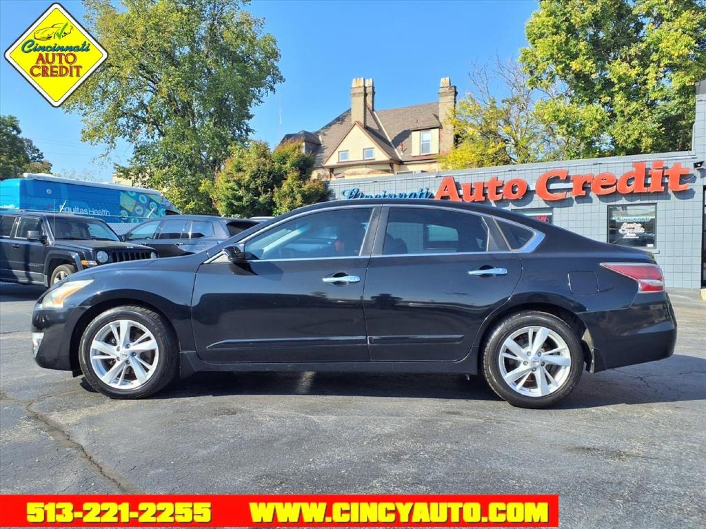 2014 Black Nissan Altima 2.5 SV (1N4AL3AP0EC) with an 2.5L 2.5L I4 182hp 180ft. lbs. Sequential Multiport Fuel Injection engine, CVT transmission, located at 2813 Gilbert Avenue, Cincinnati, OH, 45206, (513) 221-2255, 39.130219, -84.489189 - Photo#1