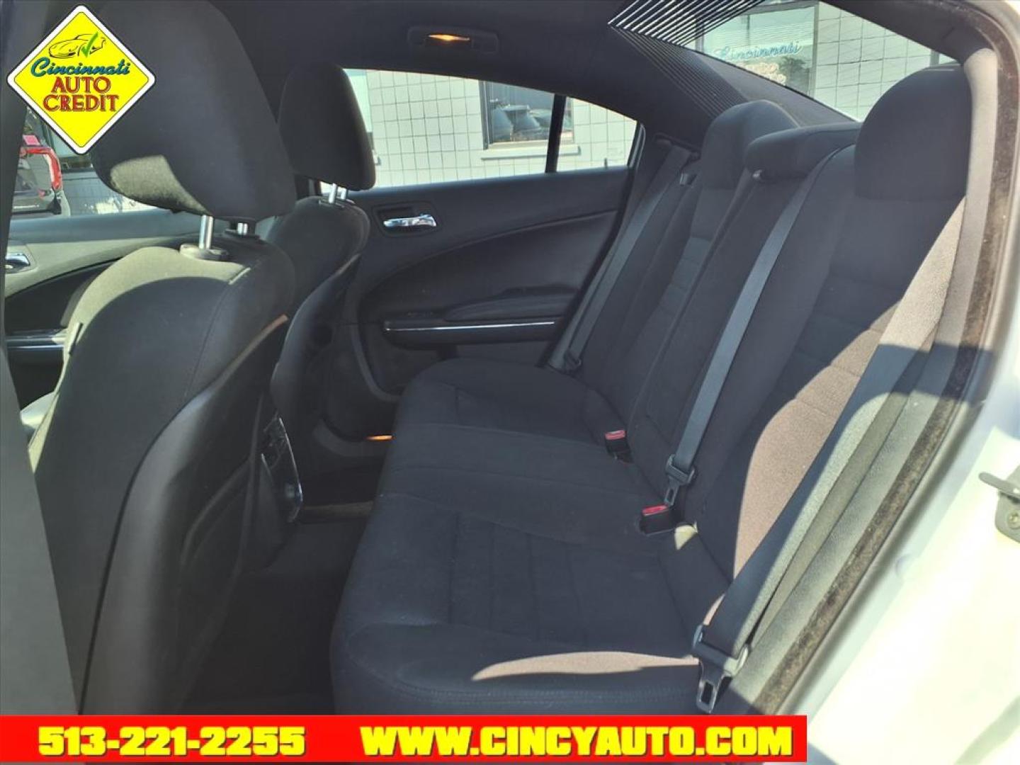 2014 Bright White Clear Coat Dodge Charger SE (2C3CDXBG3EH) with an 3.6L Pentastar 3.6L V6 292hp 260ft. lbs. Sequential Multiport Fuel Injection engine, 5-Speed Shiftable Automatic transmission, located at 2813 Gilbert Avenue, Cincinnati, OH, 45206, (513) 221-2255, 39.130219, -84.489189 - Photo#4