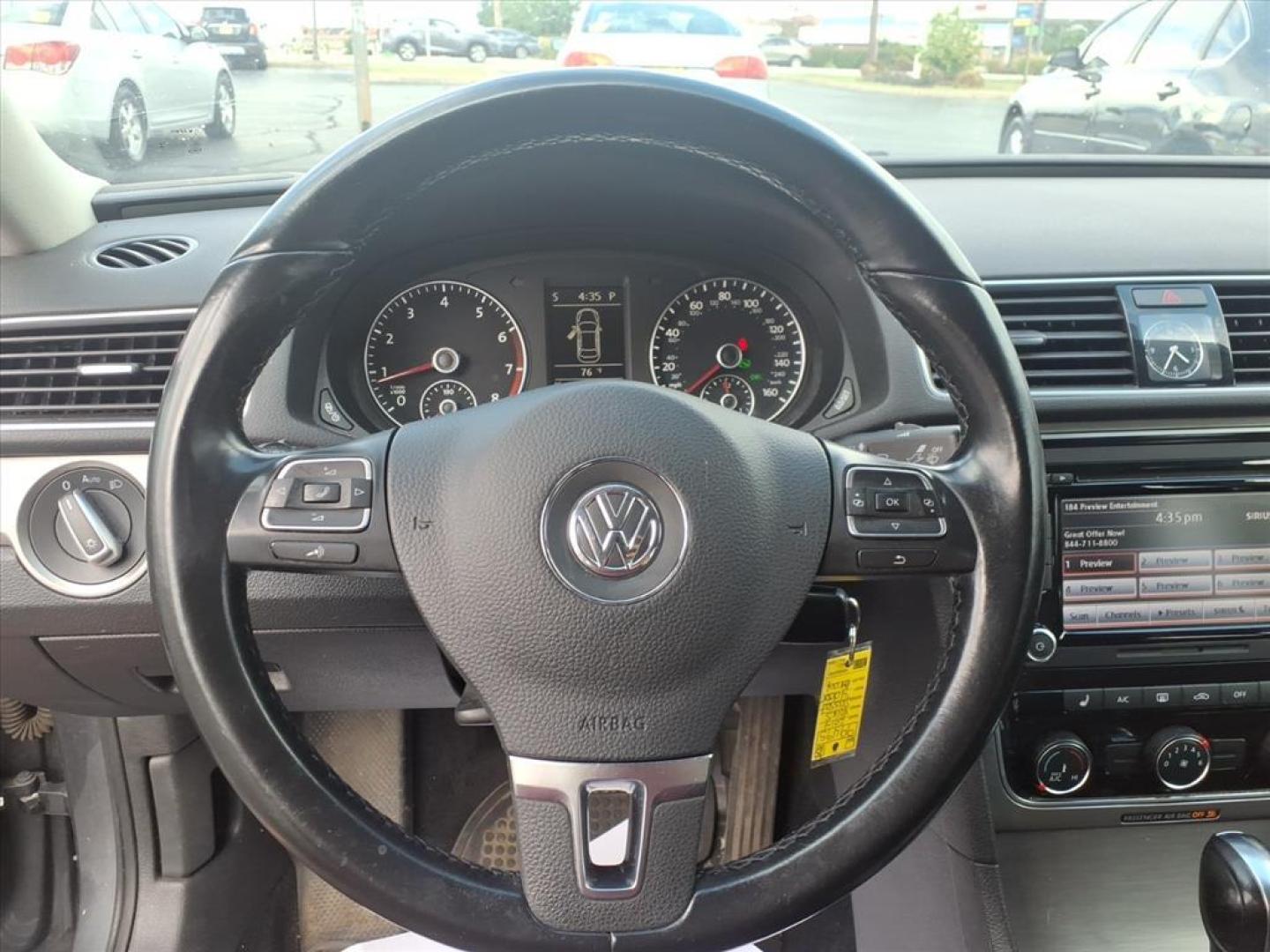 2014 Platinum Gray Metallic Volkswagen Passat 1.8T SE (1VWBS7A32EC) with an 1.8L 1.8L Turbo I4 170hp 184ft. lbs. Direct Injection engine, 5-Speed Manual transmission, located at 5489 Dixie Highway, Fairfield, OH, 45014, (513) 221-2255, 39.333084, -84.523834 - Photo#6
