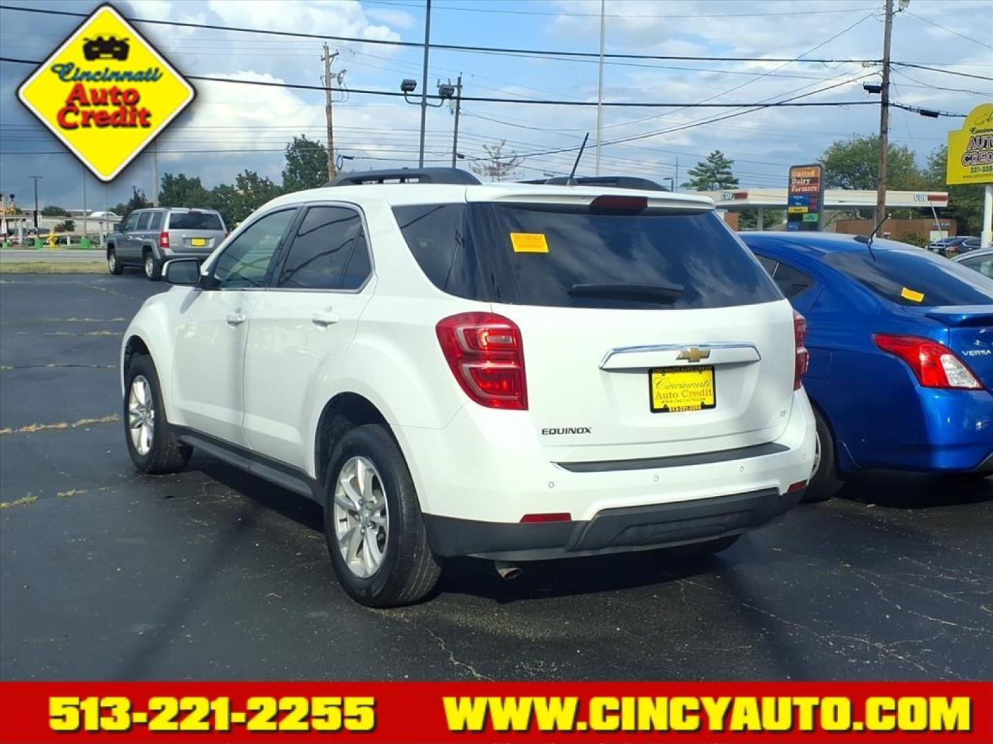 2017 Summit White Chevrolet Equinox LT (2GNALCEK3H1) with an 2.4L Ecotec 2.4L I4 182hp 172ft. lbs. Direct Injection engine, 6-Speed Shiftable Automatic transmission, located at 5489 Dixie Highway, Fairfield, OH, 45014, (513) 221-2255, 39.333084, -84.523834 - Photo#2