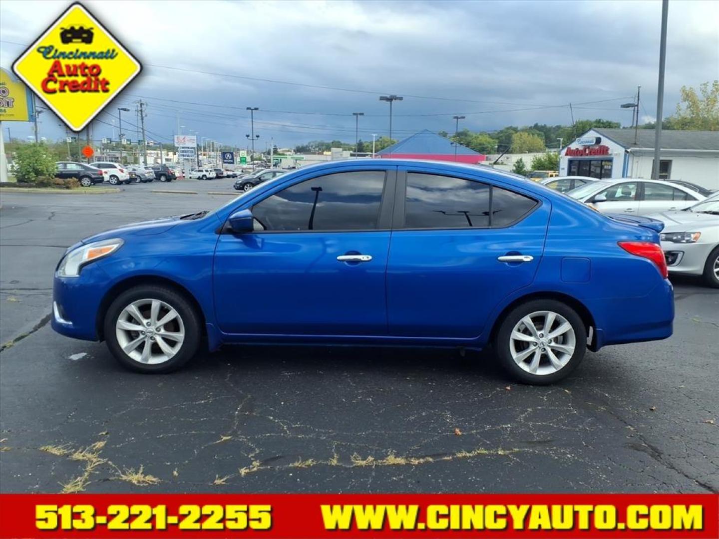 2015 Metallic Blue Nissan Versa 1.6 SL (3N1CN7AP2FL) with an 1.6L 1.6L I4 109hp 107ft. lbs. Sequential Multiport Fuel Injection engine, CVT transmission, located at 5489 Dixie Highway, Fairfield, OH, 45014, (513) 221-2255, 39.333084, -84.523834 - Photo#1