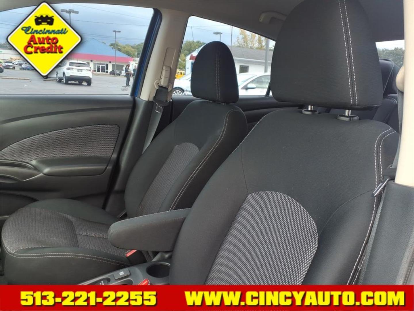 2015 Metallic Blue Nissan Versa 1.6 SL (3N1CN7AP2FL) with an 1.6L 1.6L I4 109hp 107ft. lbs. Sequential Multiport Fuel Injection engine, CVT transmission, located at 5489 Dixie Highway, Fairfield, OH, 45014, (513) 221-2255, 39.333084, -84.523834 - Photo#5