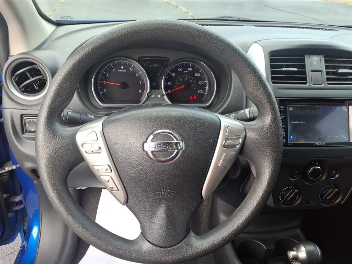 2015 Metallic Blue Nissan Versa 1.6 SL (3N1CN7AP2FL) with an 1.6L 1.6L I4 109hp 107ft. lbs. Sequential Multiport Fuel Injection engine, CVT transmission, located at 5489 Dixie Highway, Fairfield, OH, 45014, (513) 221-2255, 39.333084, -84.523834 - Photo#6