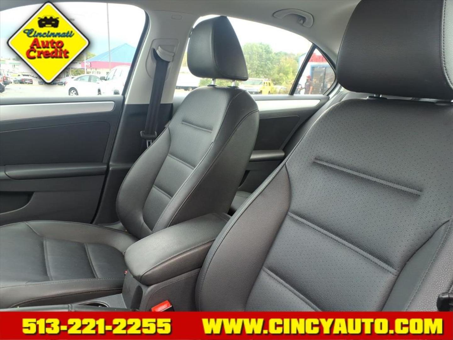 2013 Platinum Gray Metallic Volkswagen Jetta SE PZEV (3VWDP7AJ5DM) with an 2.5L 2.5L I5 170hp 177ft. lbs. PZEV Sequential Multiport Fuel Injection engine, 6-Speed Shiftable Automatic transmission, located at 5489 Dixie Highway, Fairfield, OH, 45014, (513) 221-2255, 39.333084, -84.523834 - Photo#5