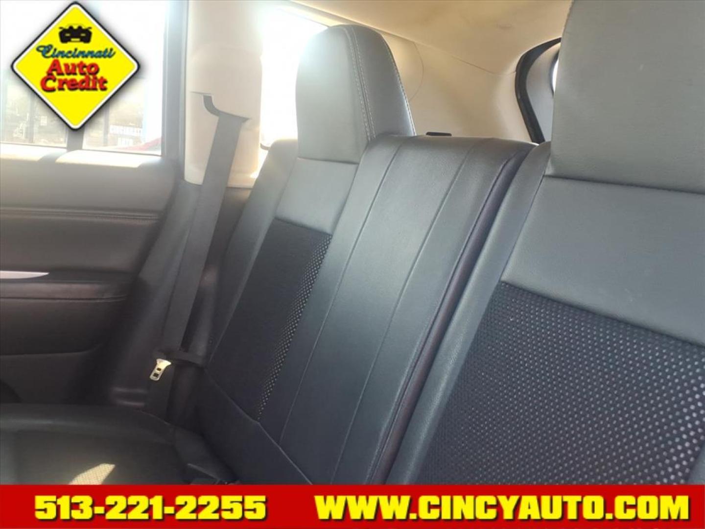 2014 Billet Silver Metallic Clear Coat Jeep Compass Latitude (1C4NJDEB2ED) with an 2.4L 2.4L I4 172hp 165ft. lbs. Sequential Multiport Fuel Injection engine, 6-Speed Shiftable Automatic transmission, located at 5489 Dixie Highway, Fairfield, OH, 45014, (513) 221-2255, 39.333084, -84.523834 - Photo#3