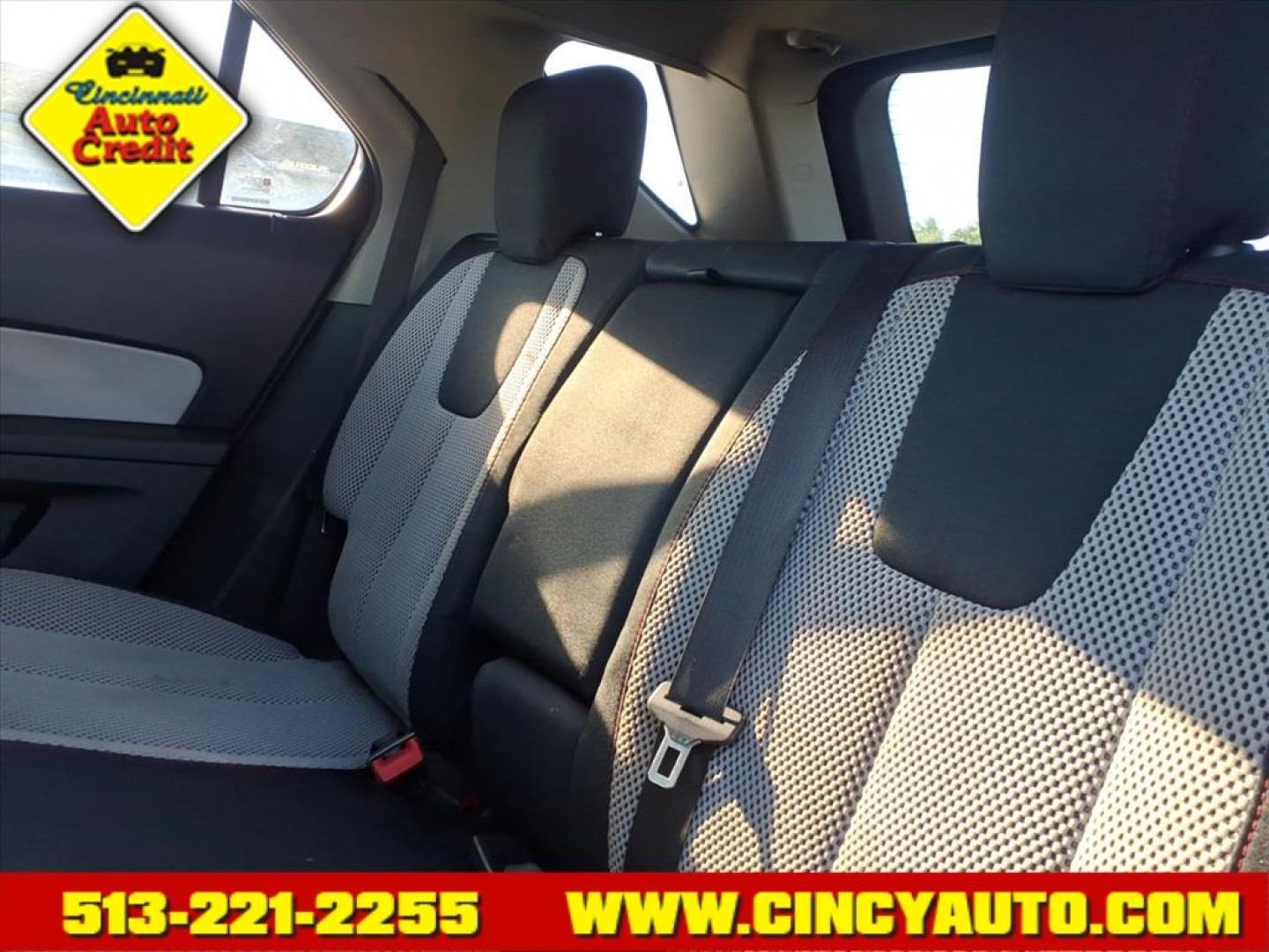 2017 Blue Velvet Metallic Chevrolet Equinox LT (2GNALCEK8H1) with an 2.4L Ecotec 2.4L I4 182hp 172ft. lbs. Direct Injection engine, 6-Speed Shiftable Automatic transmission, located at 5489 Dixie Highway, Fairfield, OH, 45014, (513) 221-2255, 39.333084, -84.523834 - Photo#3