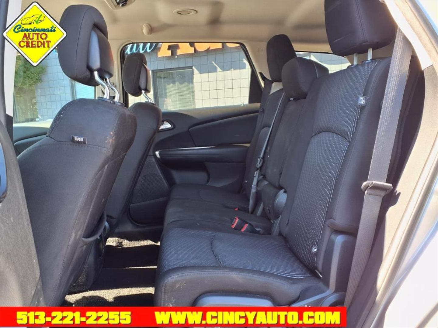 2016 Billet Silver Metallic Clear Coat Dodge Journey SE (3C4PDCAB5GT) with an 2.4L 2.4L I4 173hp 166ft. lbs. Sequential Multiport Fuel Injection engine, 4-Speed Shiftable Automatic transmission, located at 2813 Gilbert Avenue, Cincinnati, OH, 45206, (513) 221-2255, 39.130219, -84.489189 - Photo#4
