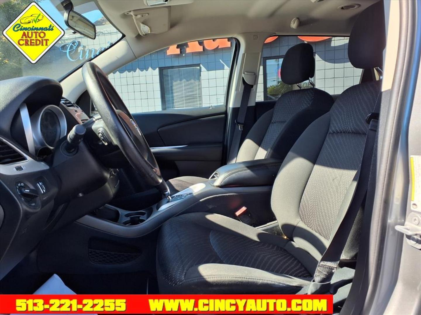2016 Billet Silver Metallic Clear Coat Dodge Journey SE (3C4PDCAB5GT) with an 2.4L 2.4L I4 173hp 166ft. lbs. Sequential Multiport Fuel Injection engine, 4-Speed Shiftable Automatic transmission, located at 2813 Gilbert Avenue, Cincinnati, OH, 45206, (513) 221-2255, 39.130219, -84.489189 - Photo#5