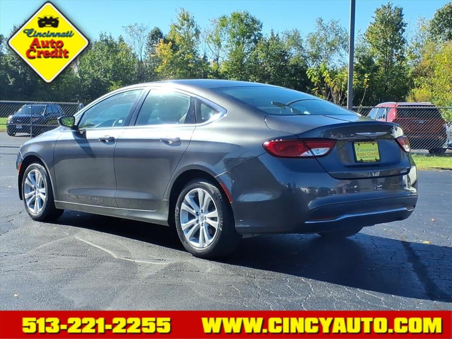 2015 Granite Crystal Metallic Clear Coat Chrysler 200 Limited (1C3CCCAB0FN) with an 2.4L 2.4L I4 184hp 173ft. lbs. Sequential Multiport Fuel Injection engine, 9-Speed Shiftable Automatic transmission, located at 5489 Dixie Highway, Fairfield, OH, 45014, (513) 221-2255, 39.333084, -84.523834 - Photo#2