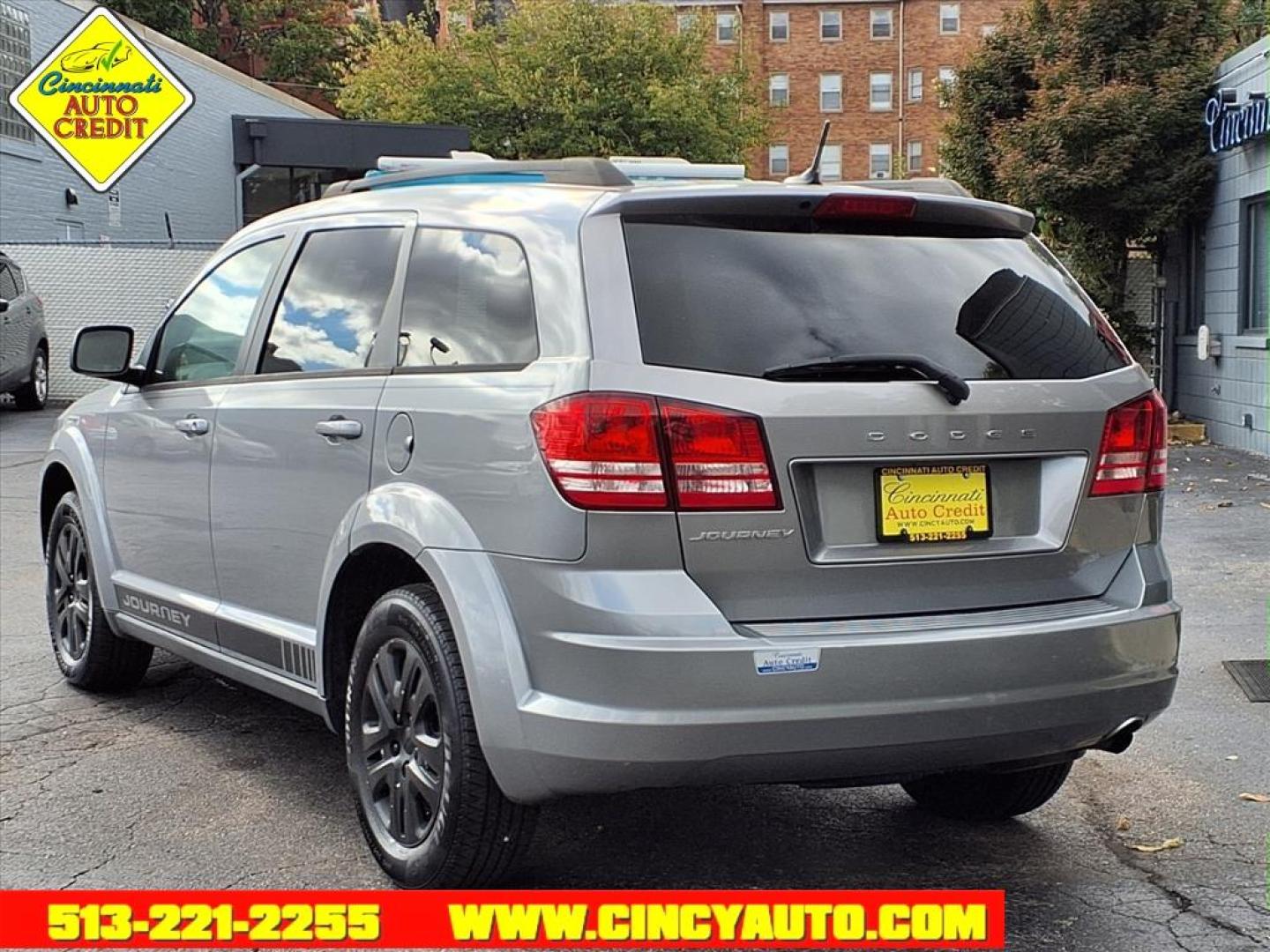 2016 Billet Silver Metallic Clear Coat Dodge Journey SE (3C4PDCAB1GT) with an 2.4L 2.4L I4 173hp 166ft. lbs. Sequential Multiport Fuel Injection engine, 4-Speed Shiftable Automatic transmission, located at 2813 Gilbert Avenue, Cincinnati, OH, 45206, (513) 221-2255, 39.130219, -84.489189 - Photo#2